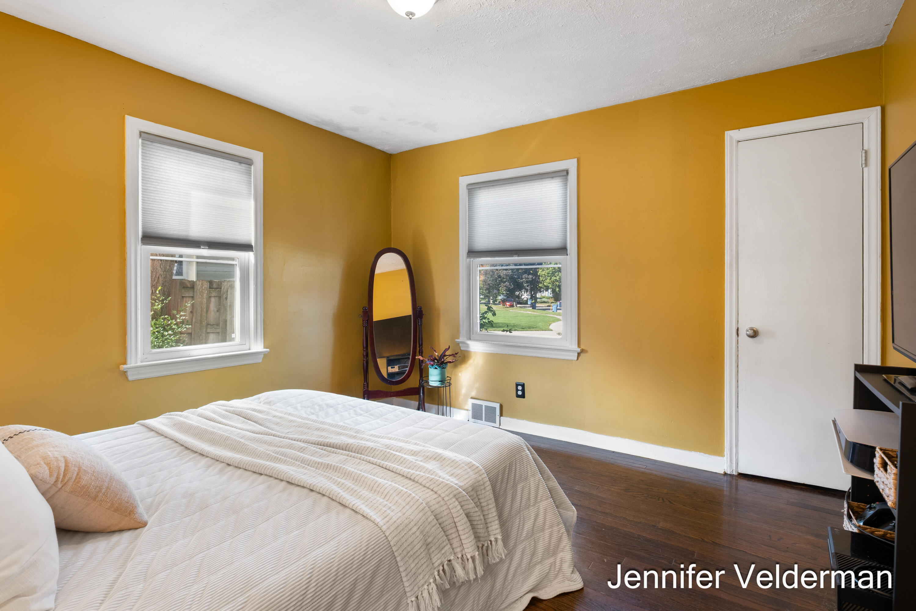 1138 Kelsey Street NE Grand Rapids MI 49505