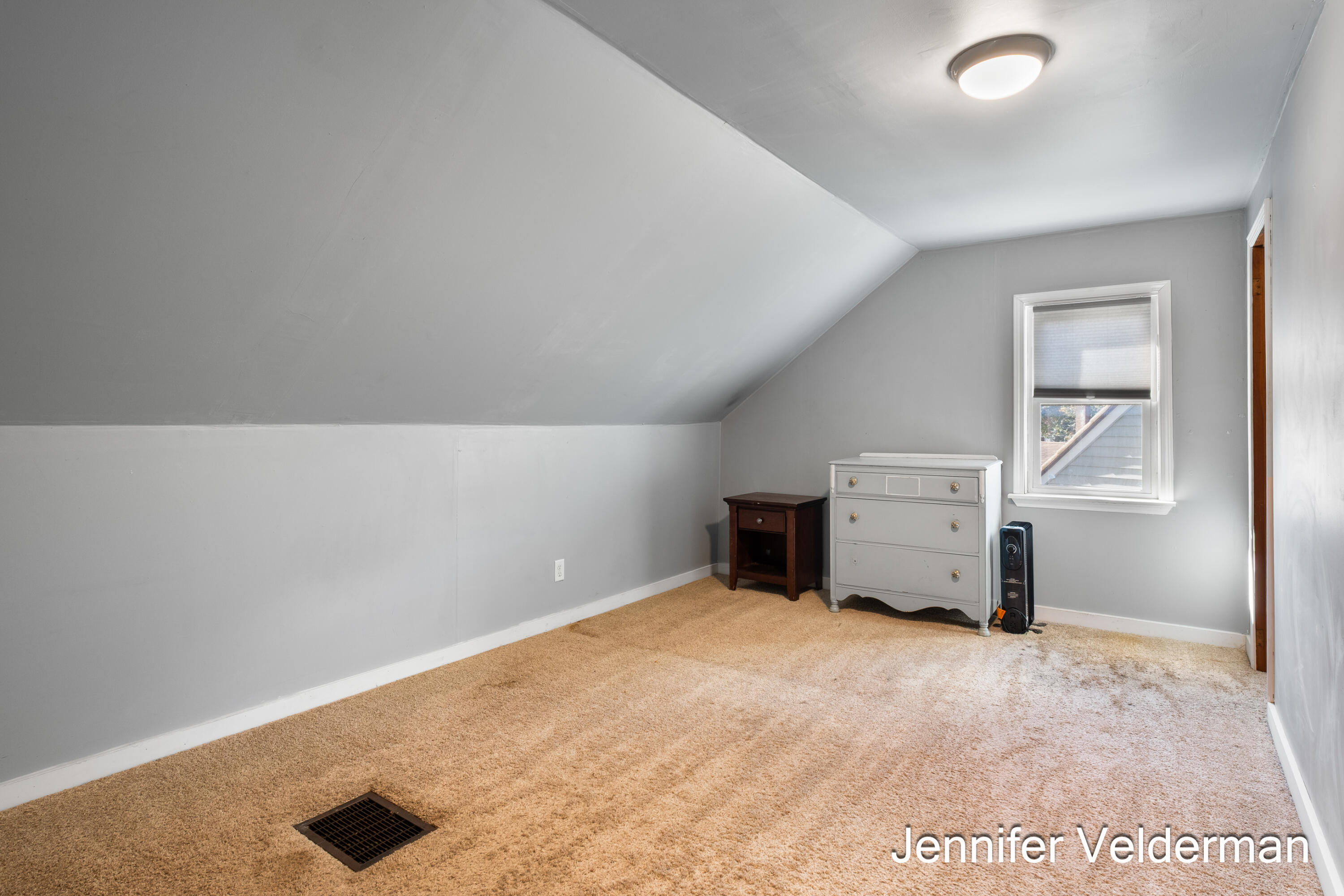 1138 Kelsey Street NE Grand Rapids MI 49505