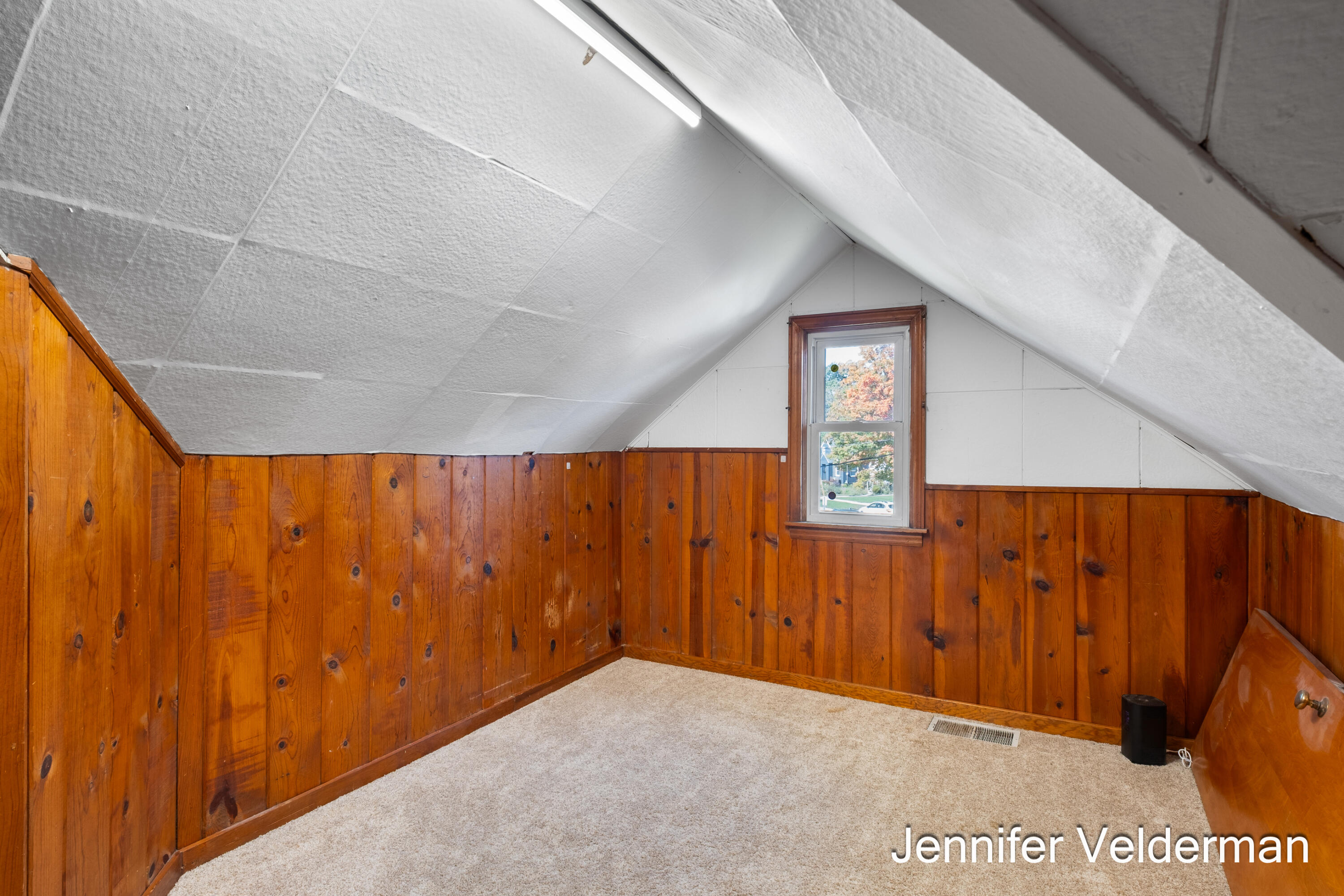 1138 Kelsey Street NE Grand Rapids MI 49505