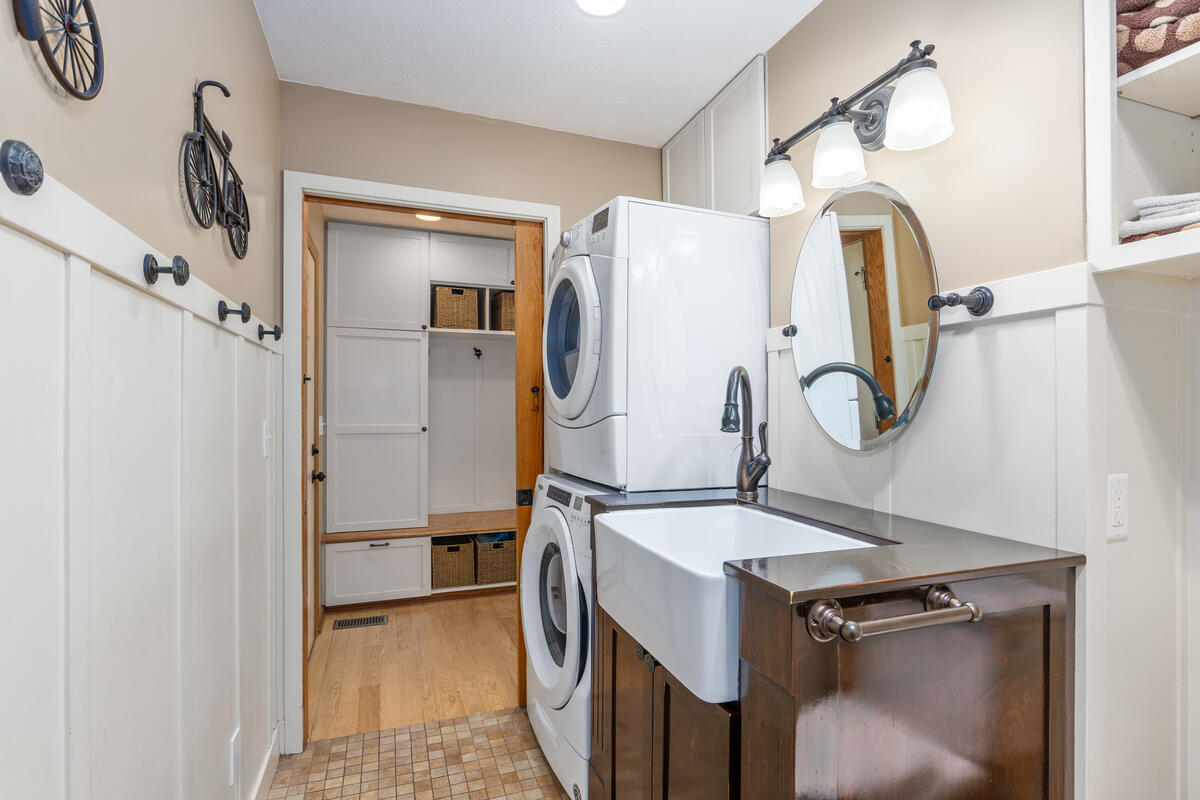 3977 Tall Grass East Court Holland MI 49424