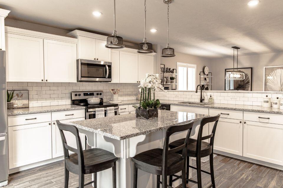 125 Peppermint Drive Holland MI 49423