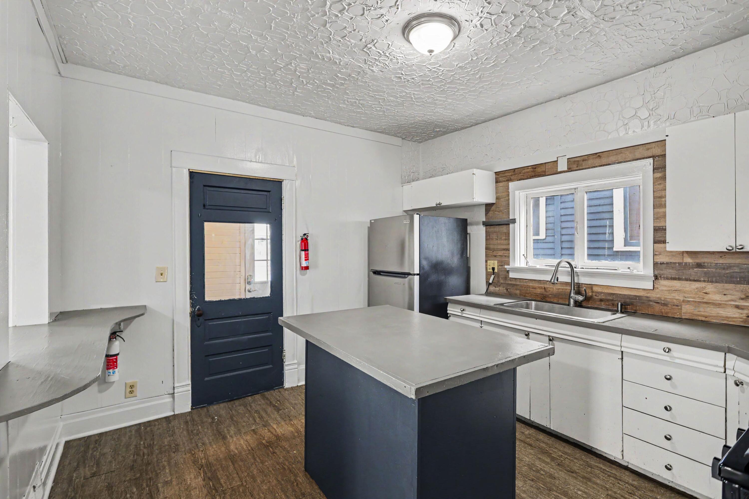1007 S Westnedge Avenue Kalamazoo MI 49008