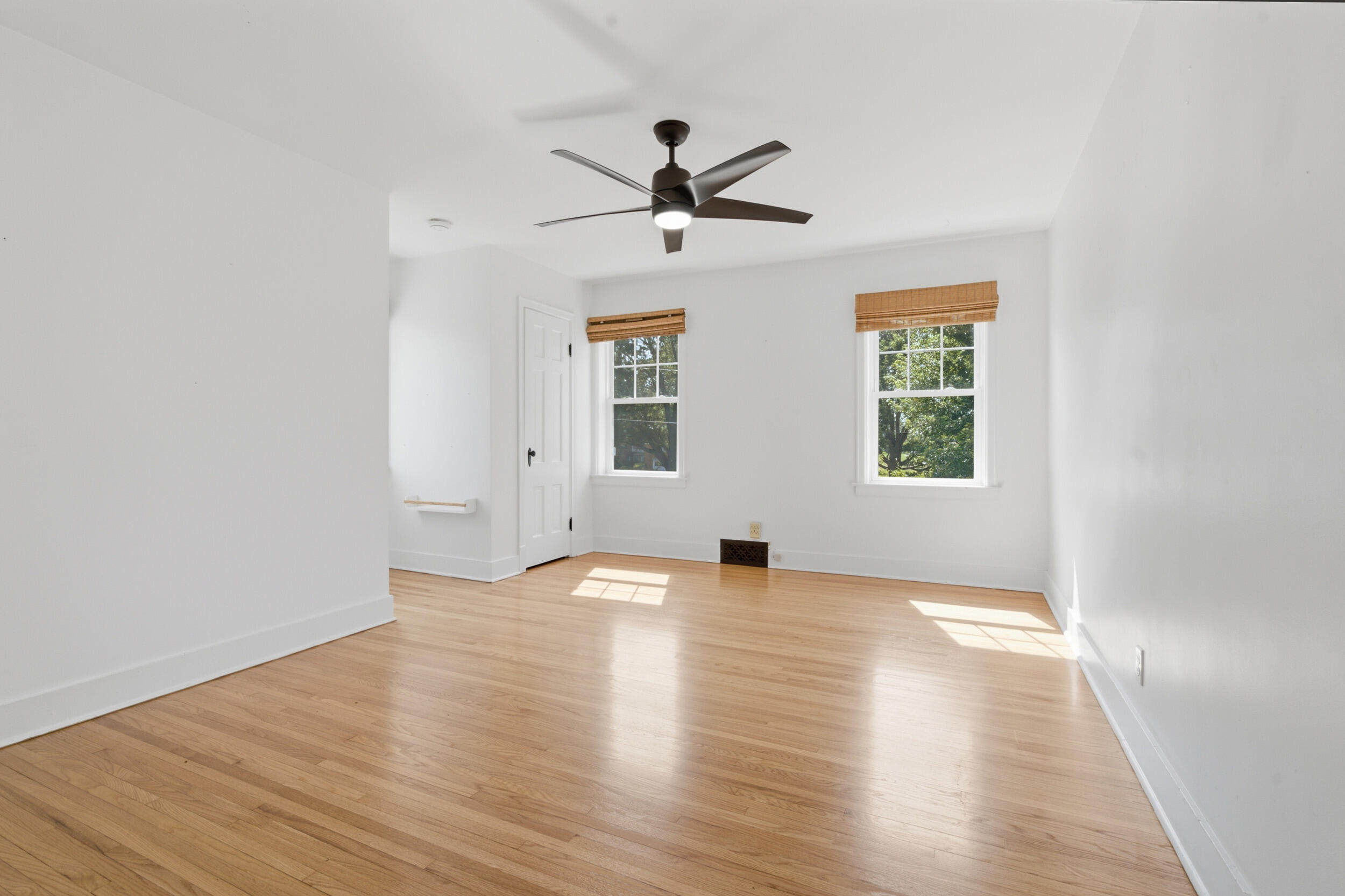 701 S Elm Street Three Oaks MI 49128