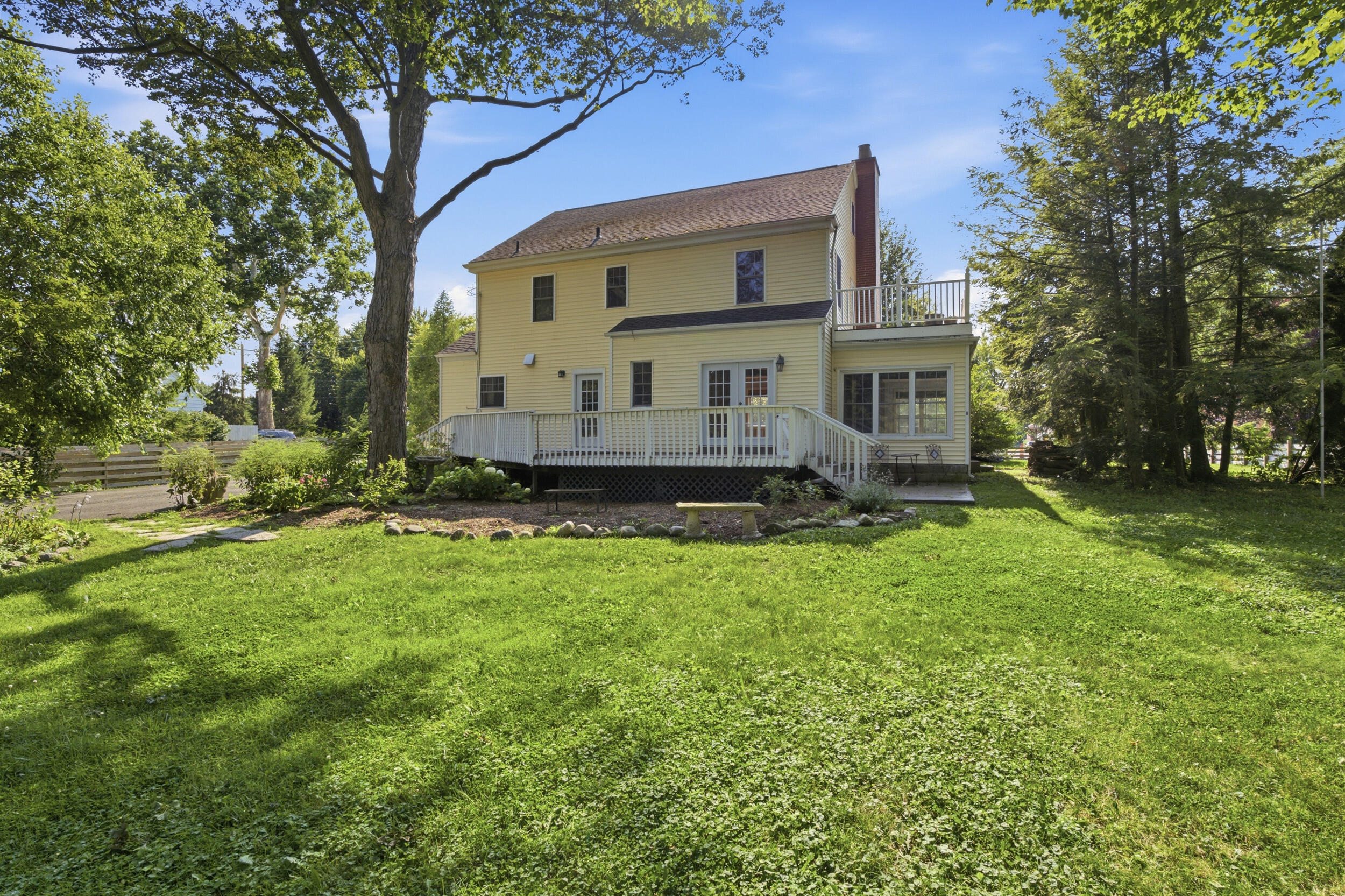 701 S Elm Street Three Oaks MI 49128