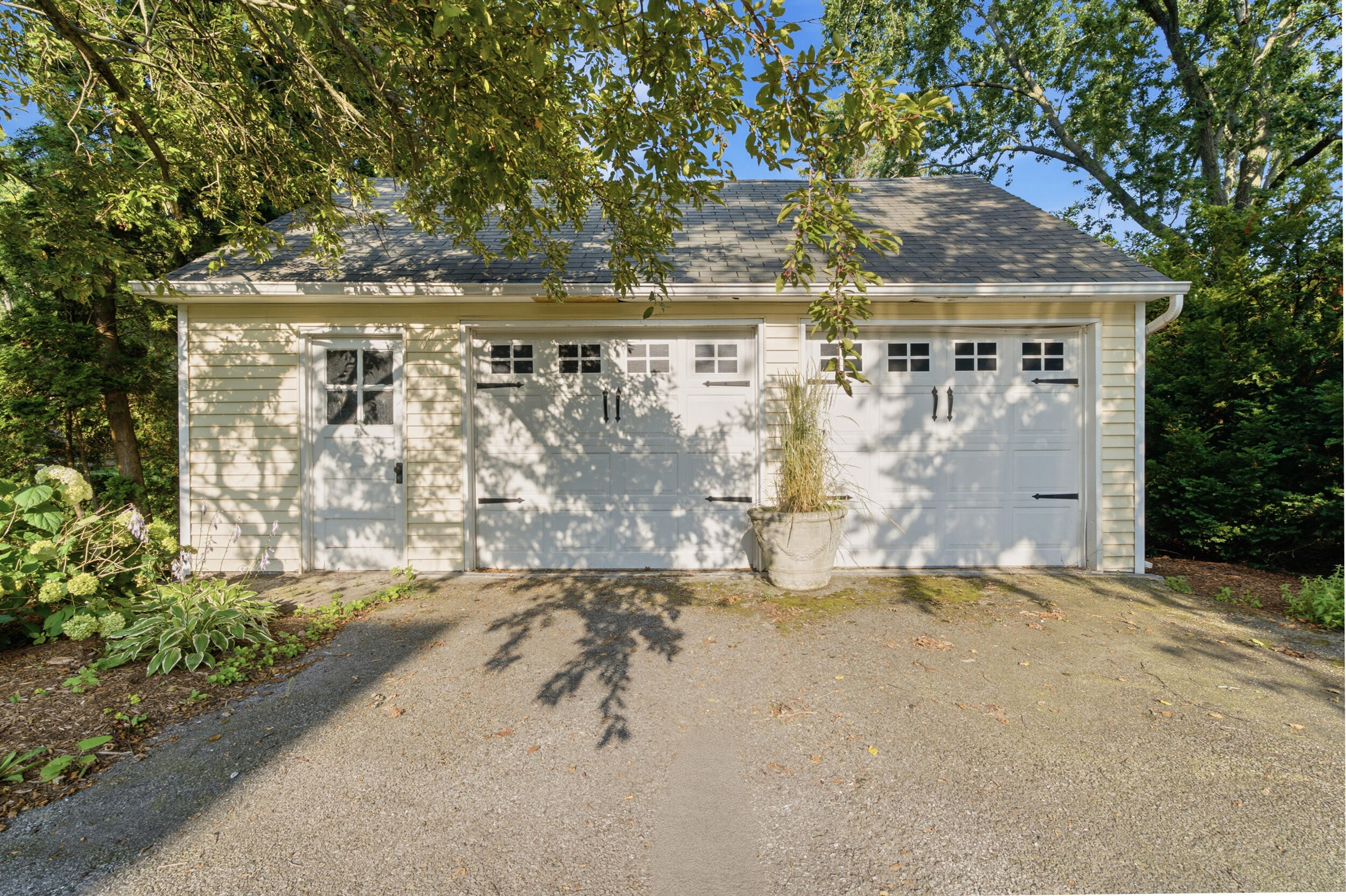 701 S Elm Street Three Oaks MI 49128