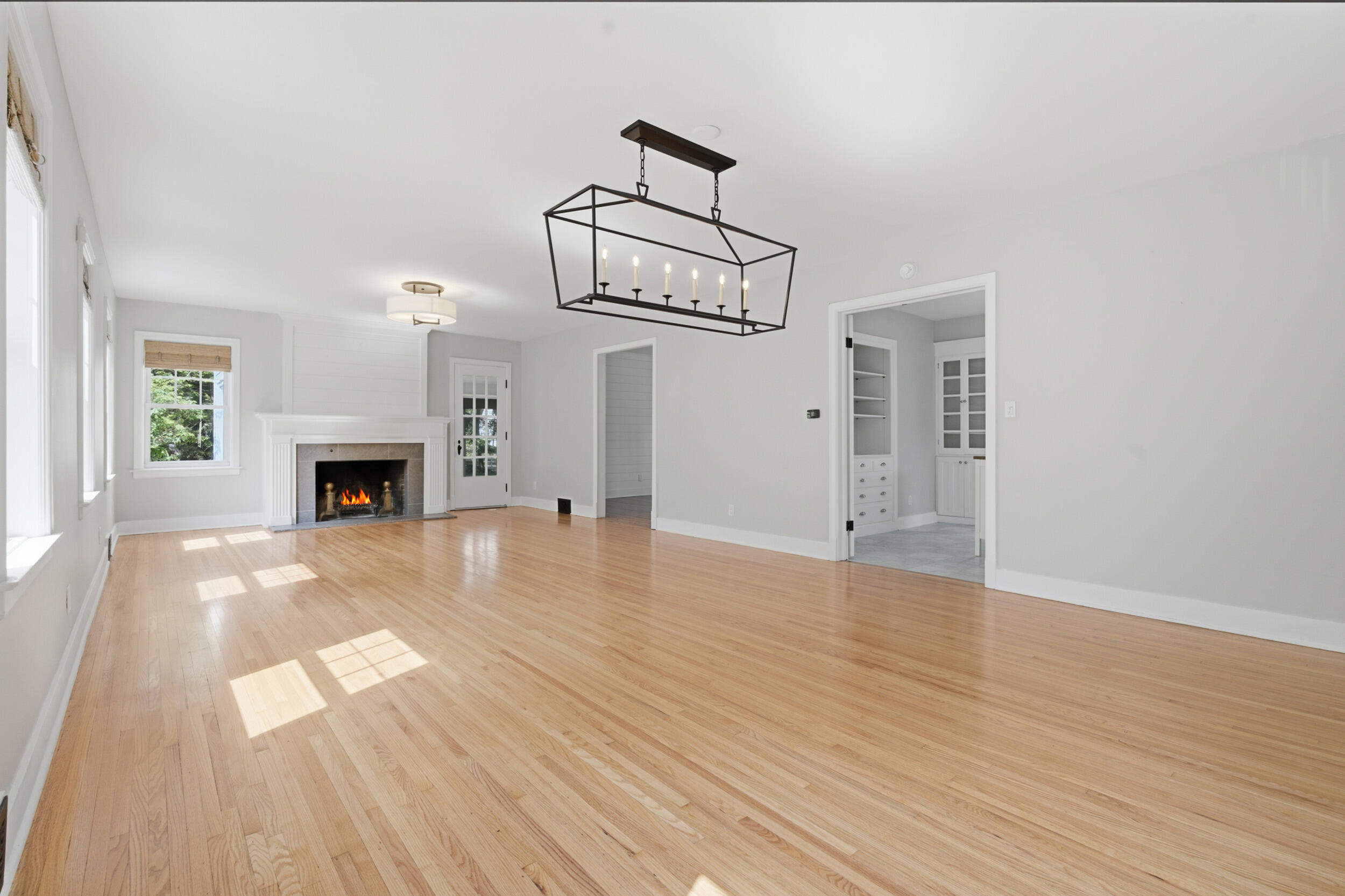 701 S Elm Street Three Oaks MI 49128
