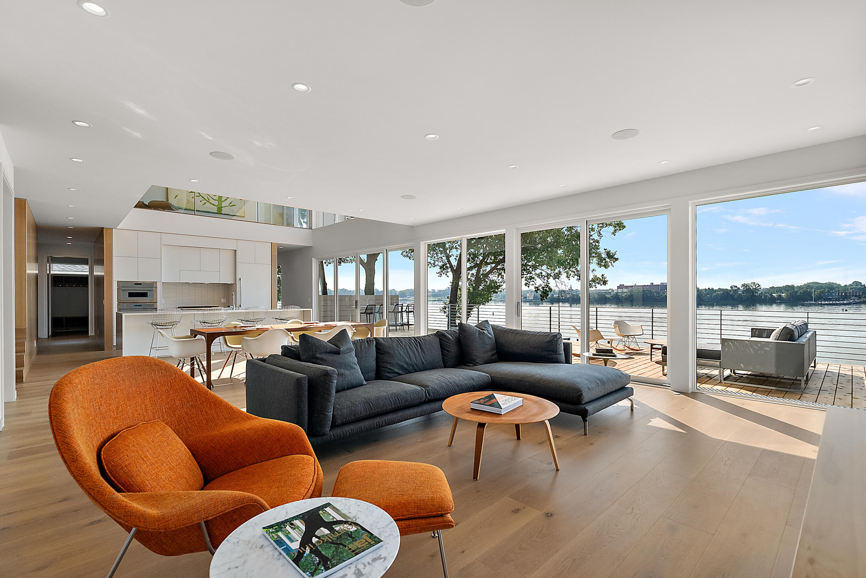 602 Lawn Avenue Holland MI 49424