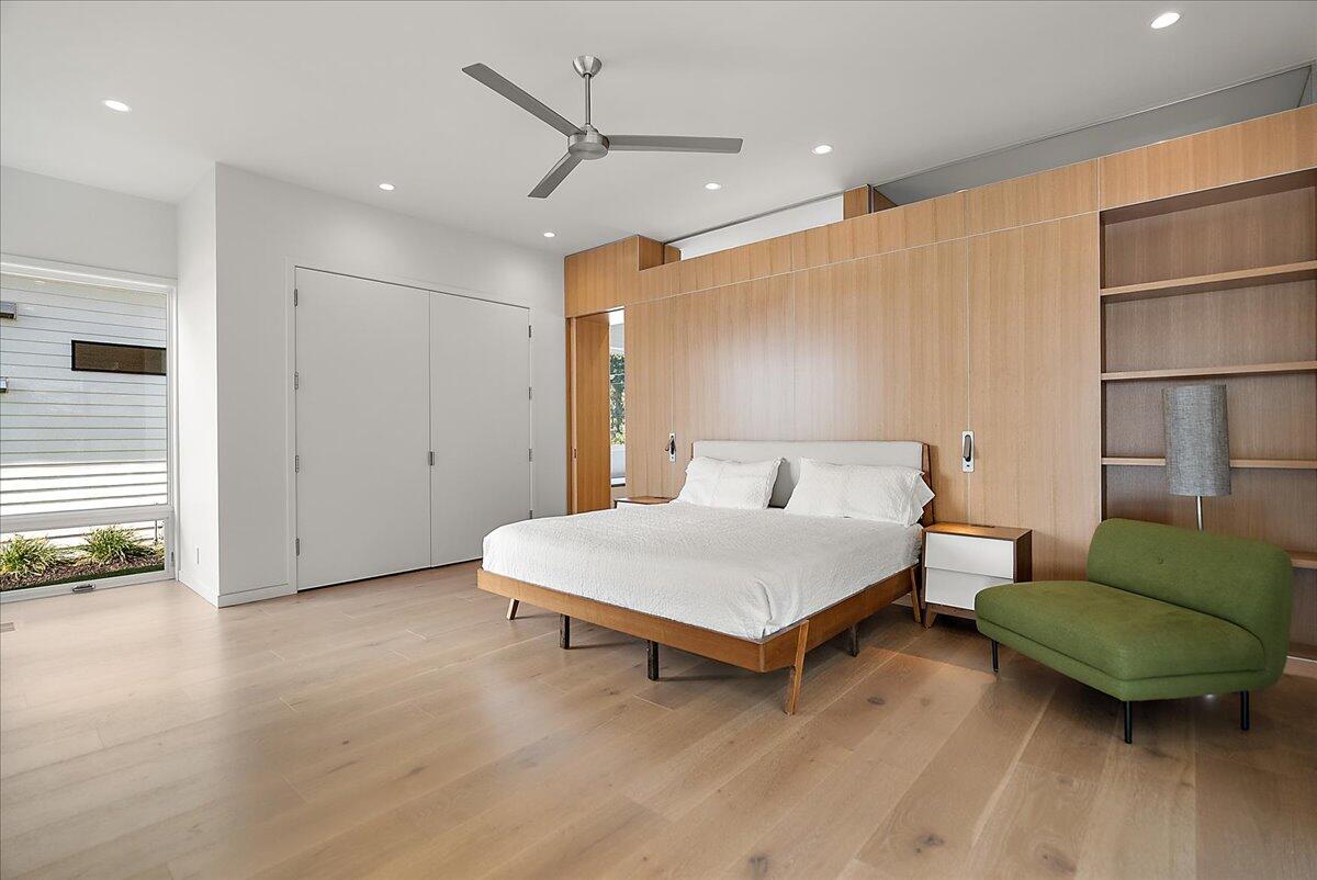 602 Lawn Avenue Holland MI 49424