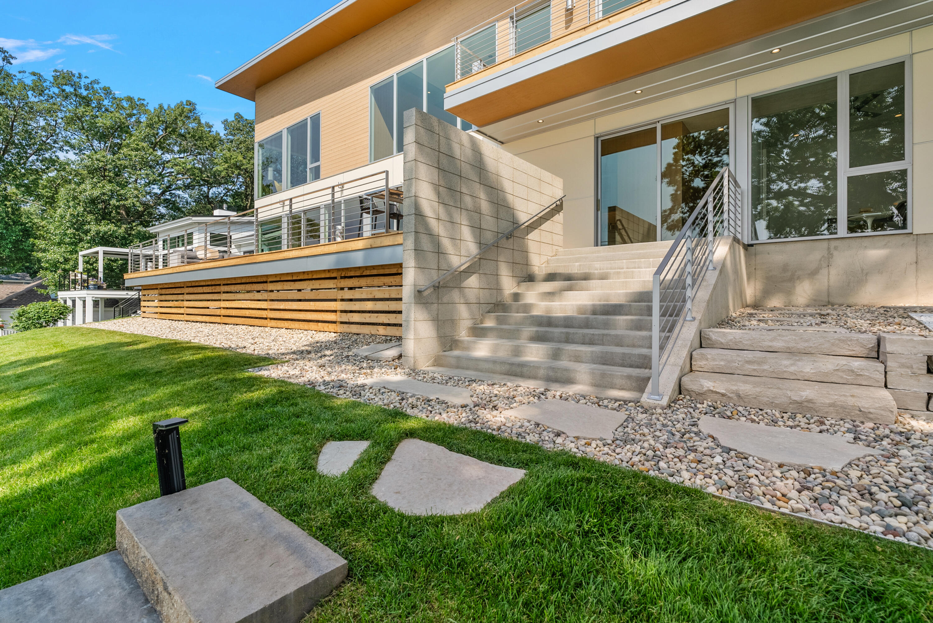 602 Lawn Avenue Holland MI 49424