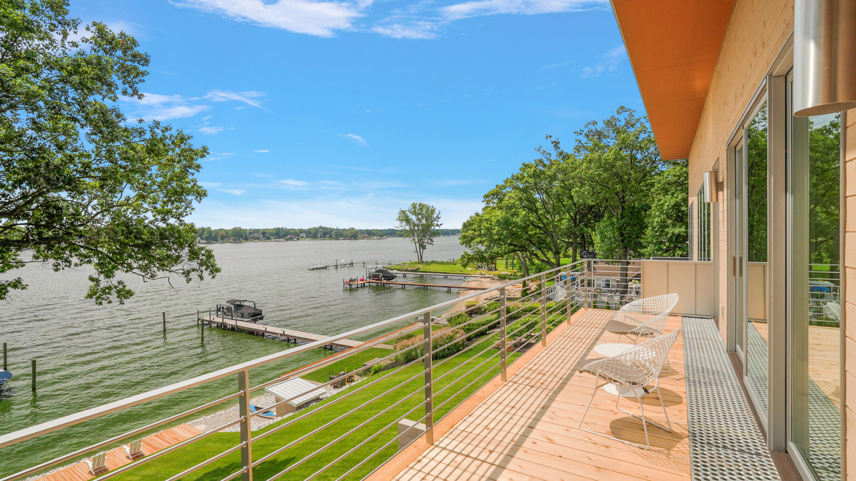 602 Lawn Avenue Holland MI 49424