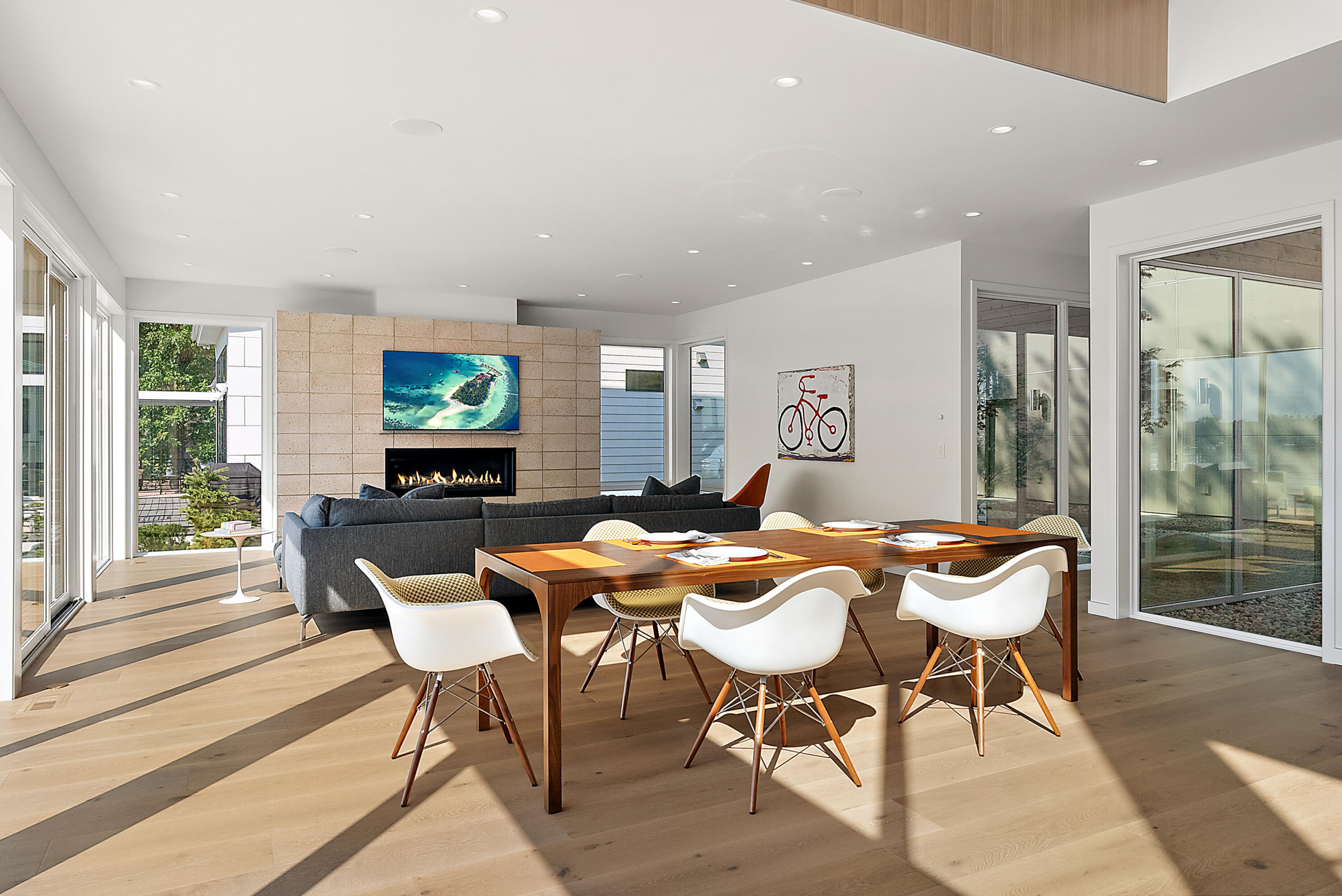 602 Lawn Avenue Holland MI 49424