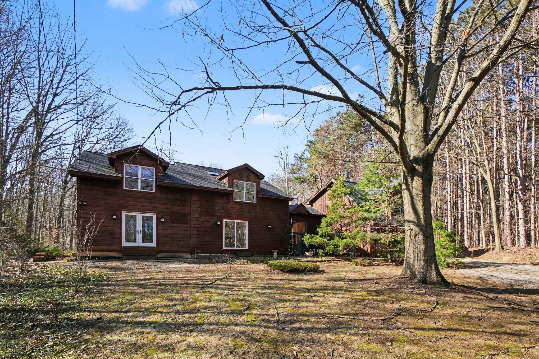 6570 145th Avenue Holland MI 49423