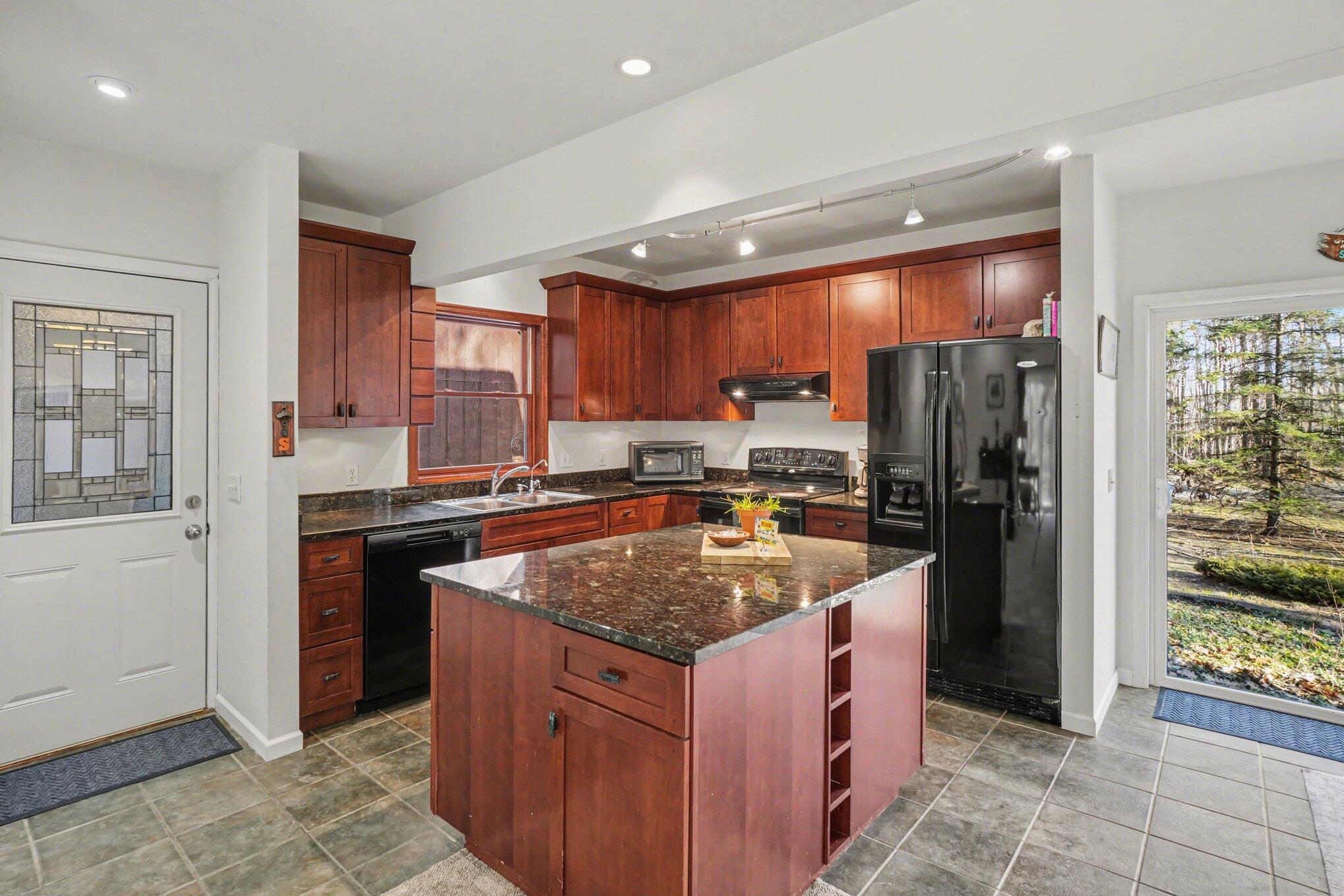 6570 145th Avenue Holland MI 49423