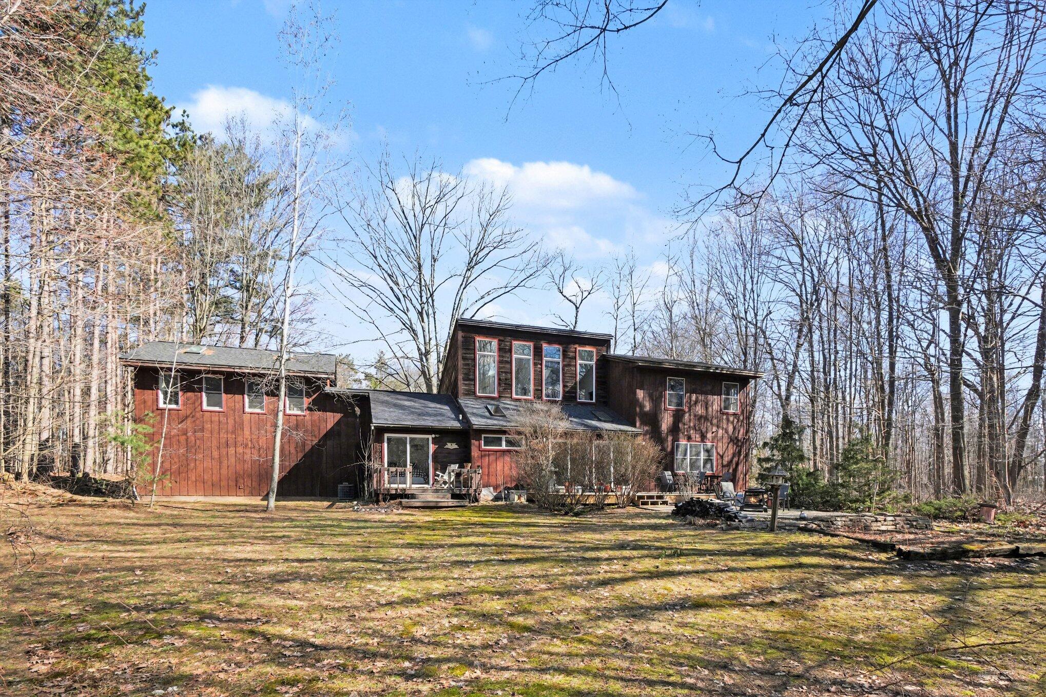 6570 145th Avenue Holland MI 49423