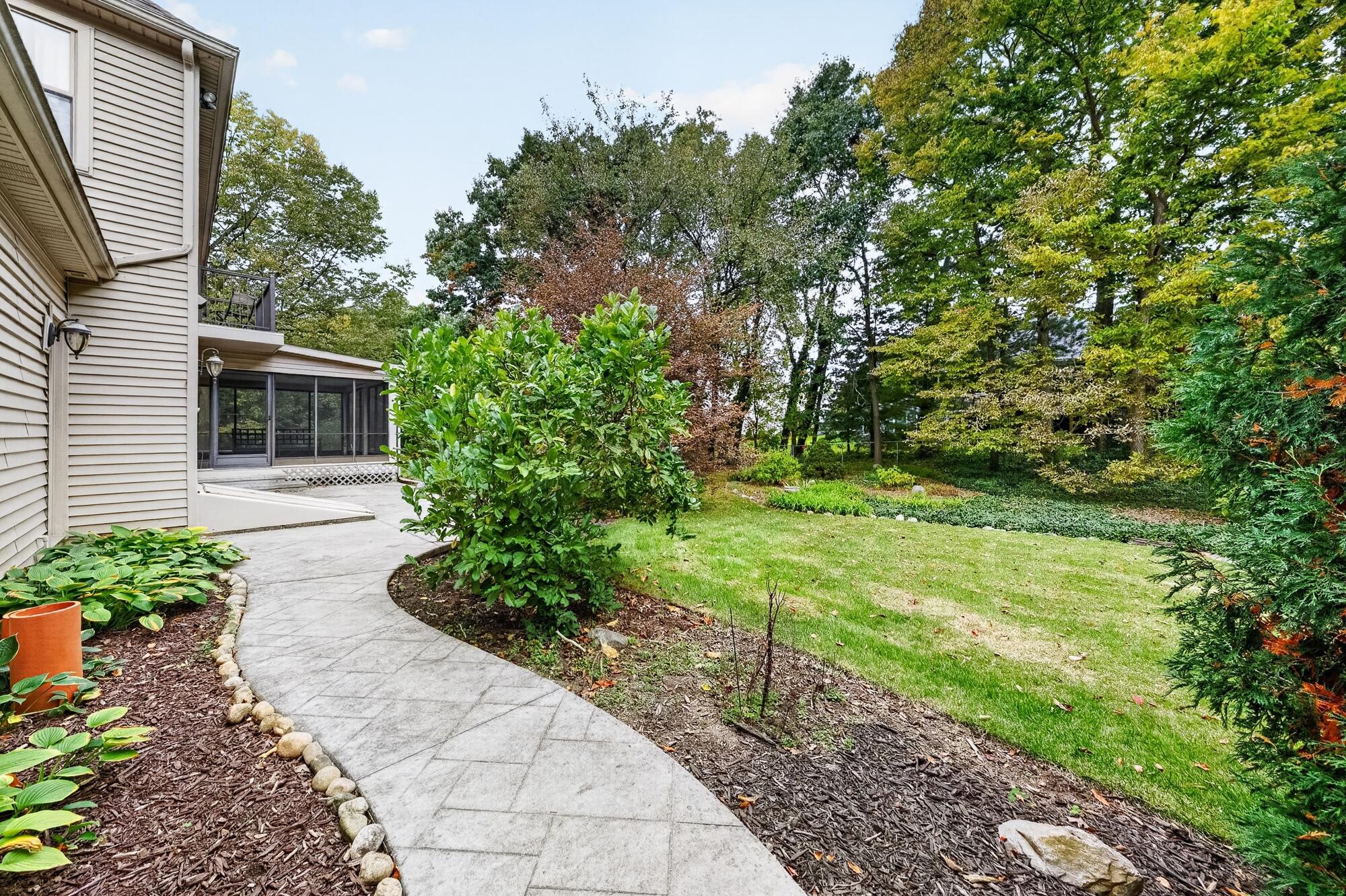 3792 Arbutus Trail Portage MI 49024