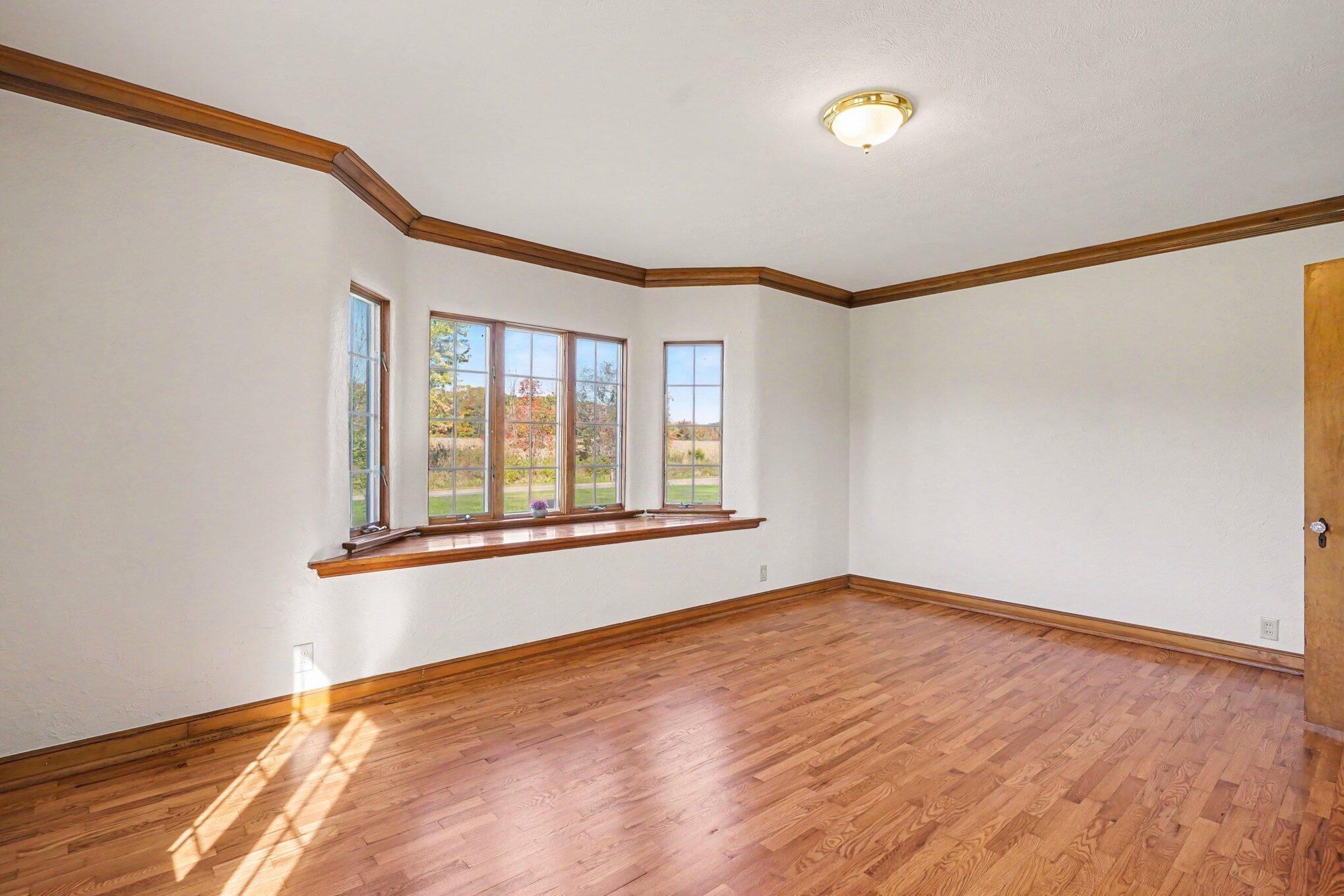 4887 Riverside Road Coloma MI 49038
