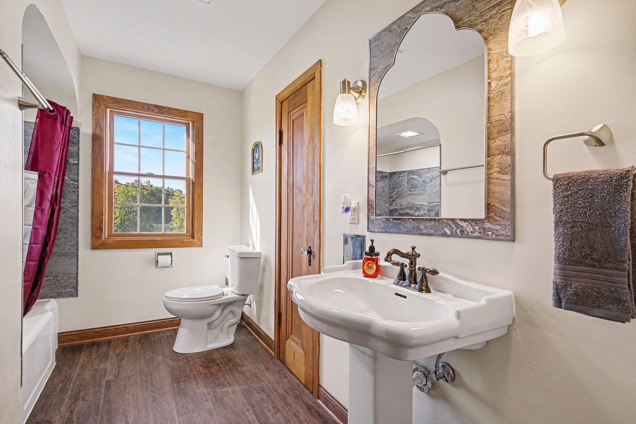 4887 Riverside Road Coloma MI 49038