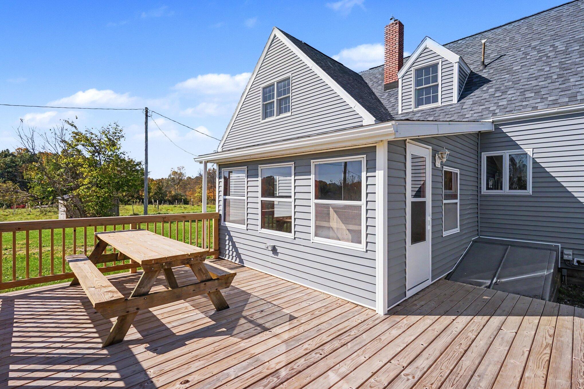 4887 Riverside Road Coloma MI 49038
