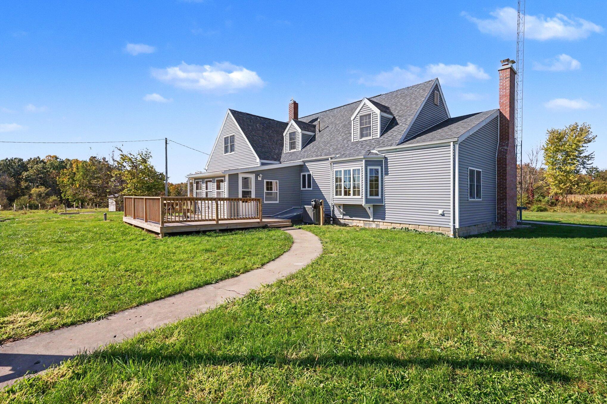 4887 Riverside Road Coloma MI 49038