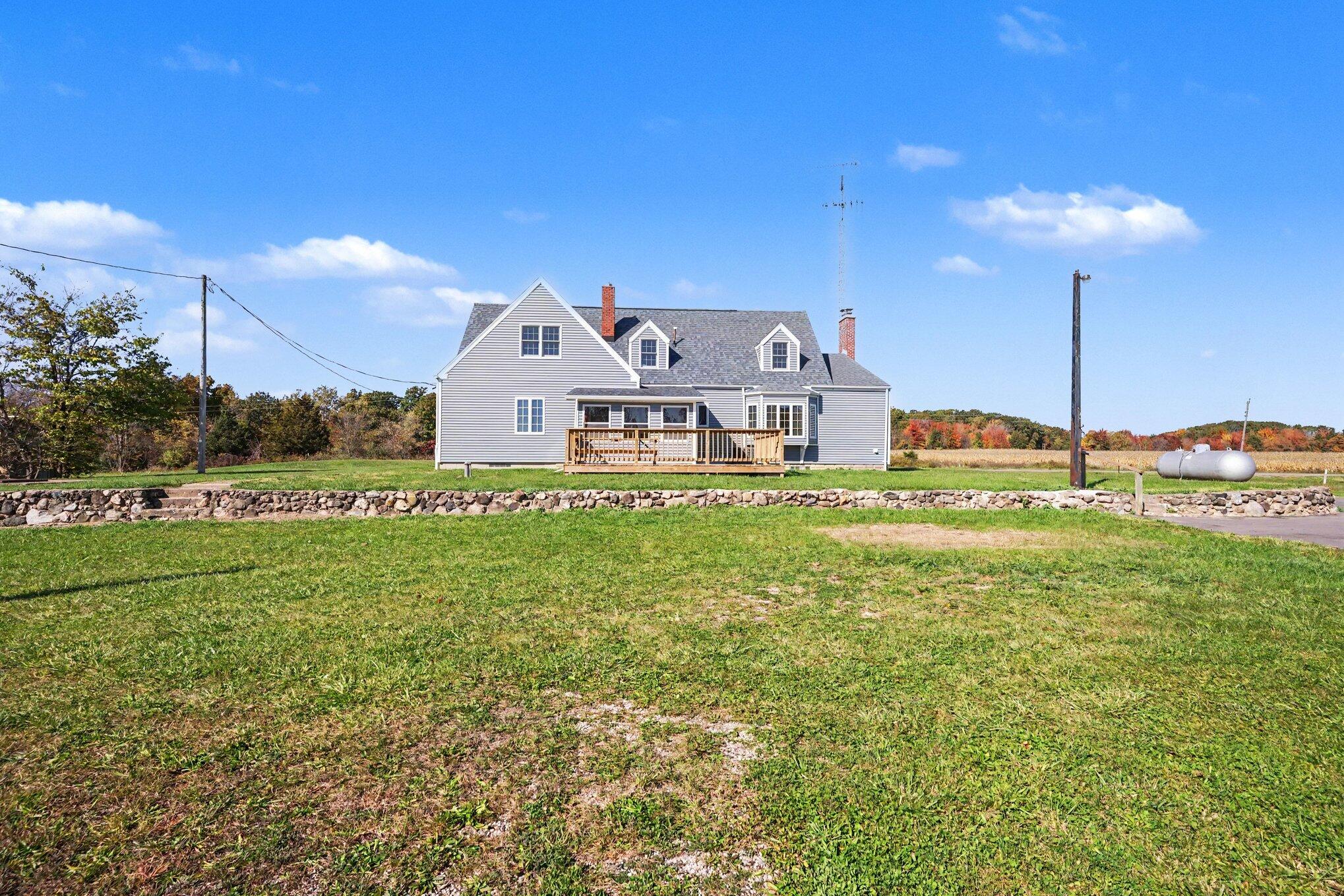 4887 Riverside Road Coloma MI 49038
