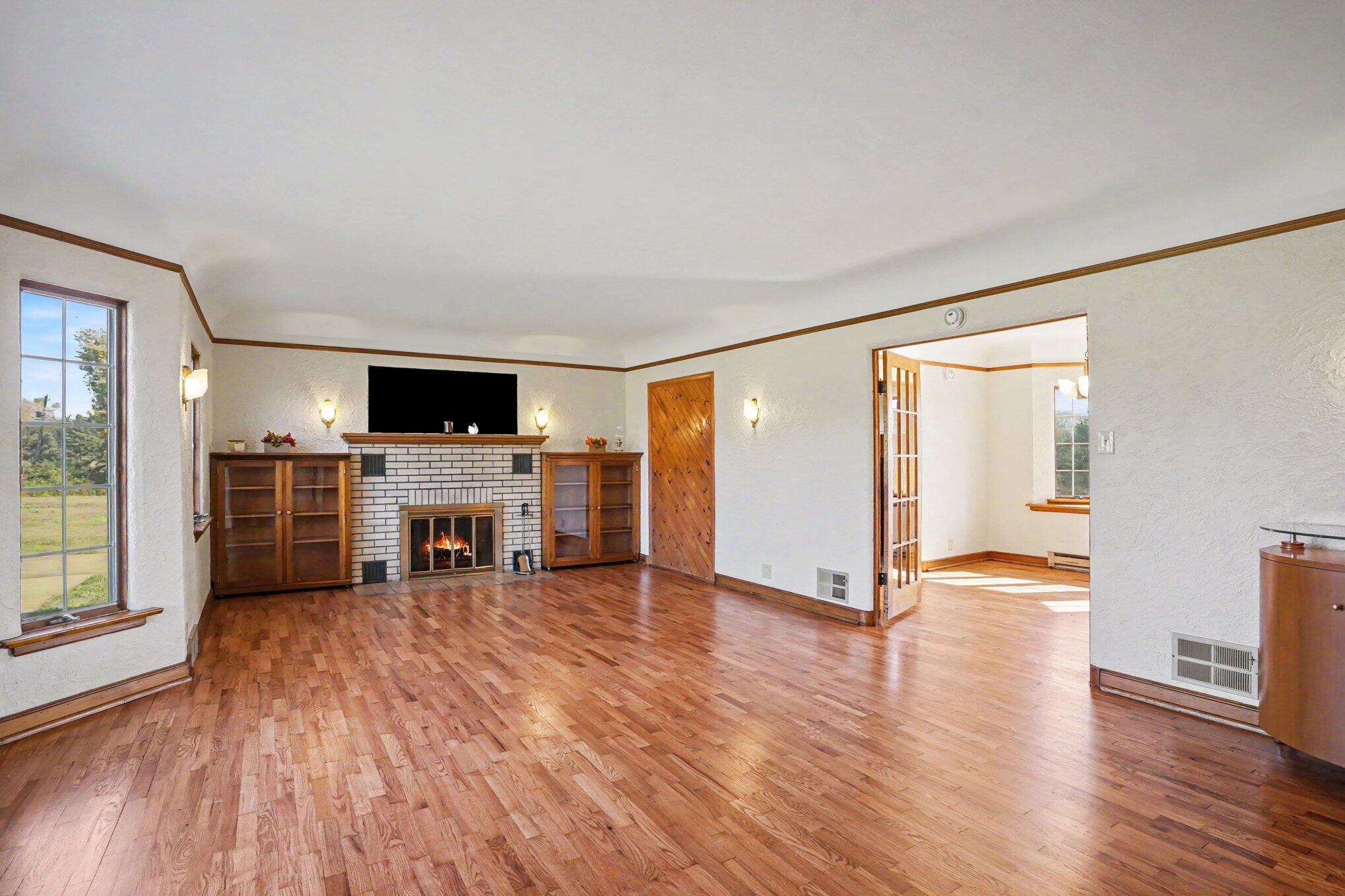 4887 Riverside Road Coloma MI 49038