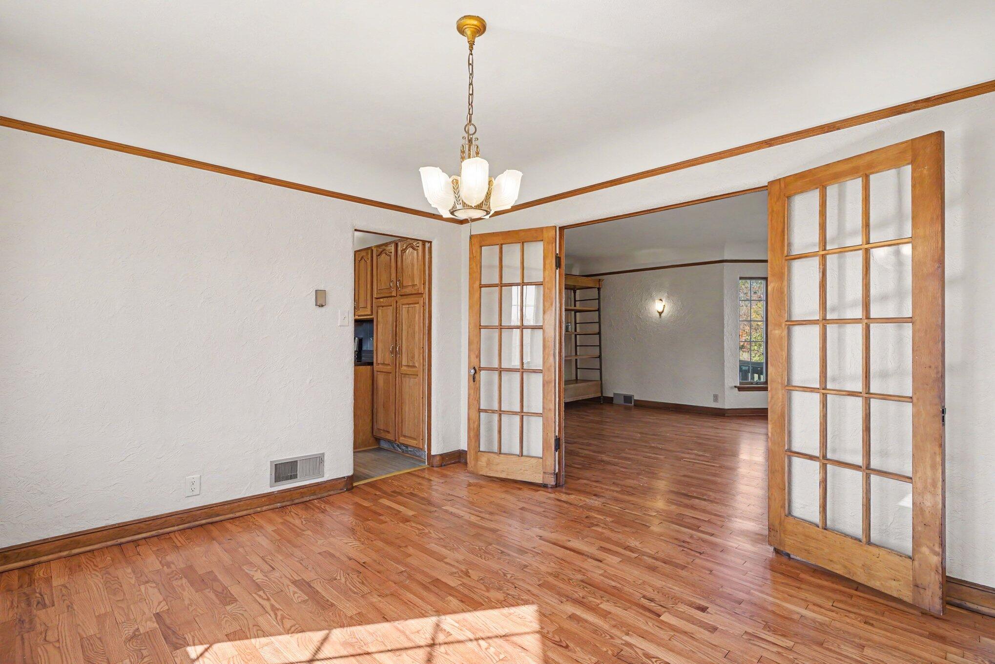 4887 Riverside Road Coloma MI 49038
