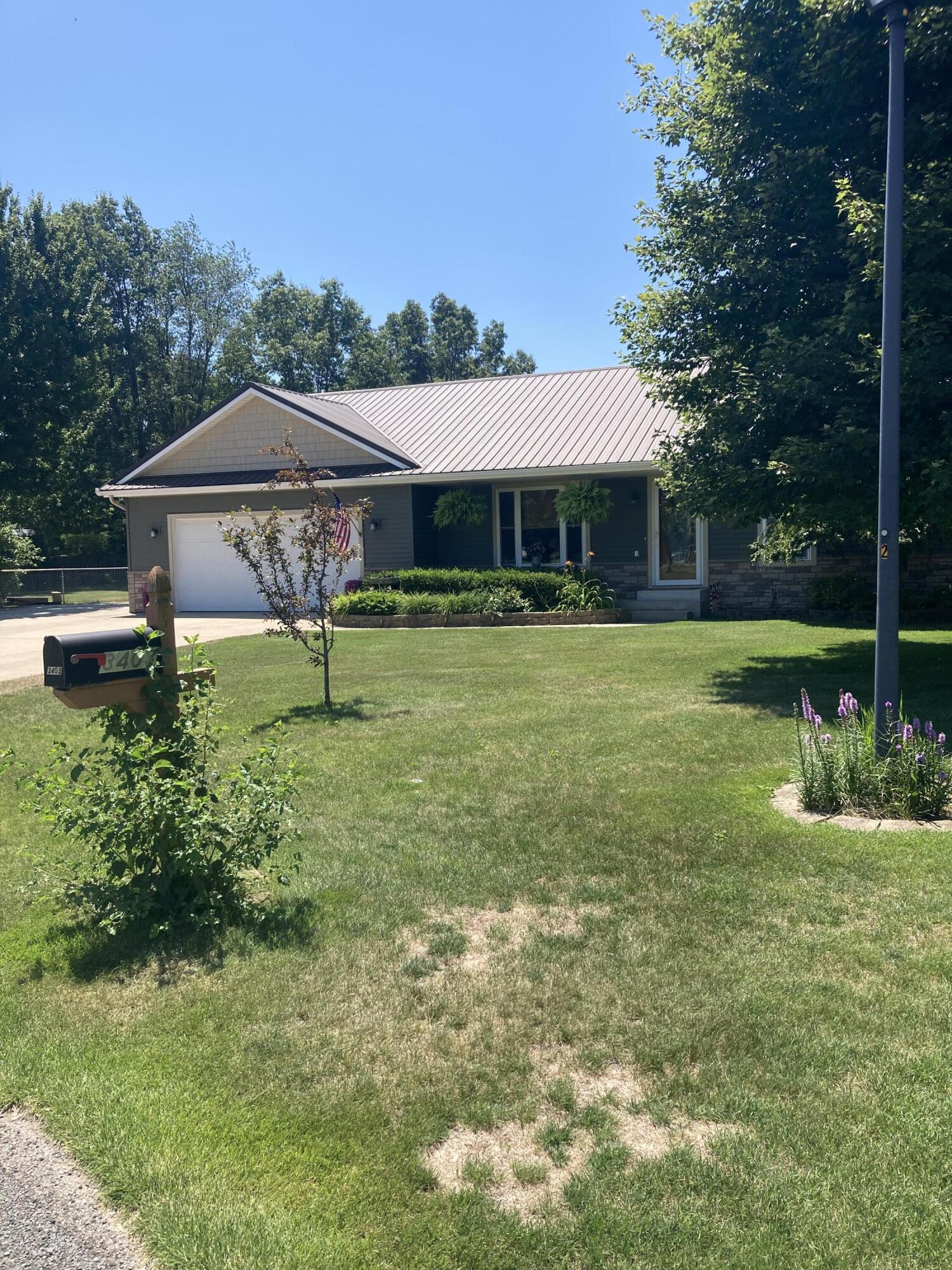3403 White Aspen Lane Muskegon MI 49444