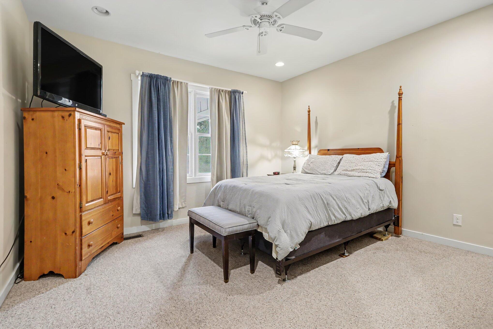 5615 Hidden Pond Lane Sawyer MI 49125