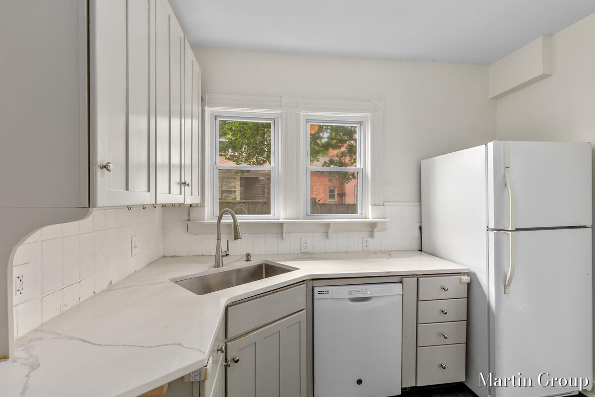 100 Luton Avenue SE Grand Rapids MI 49506
