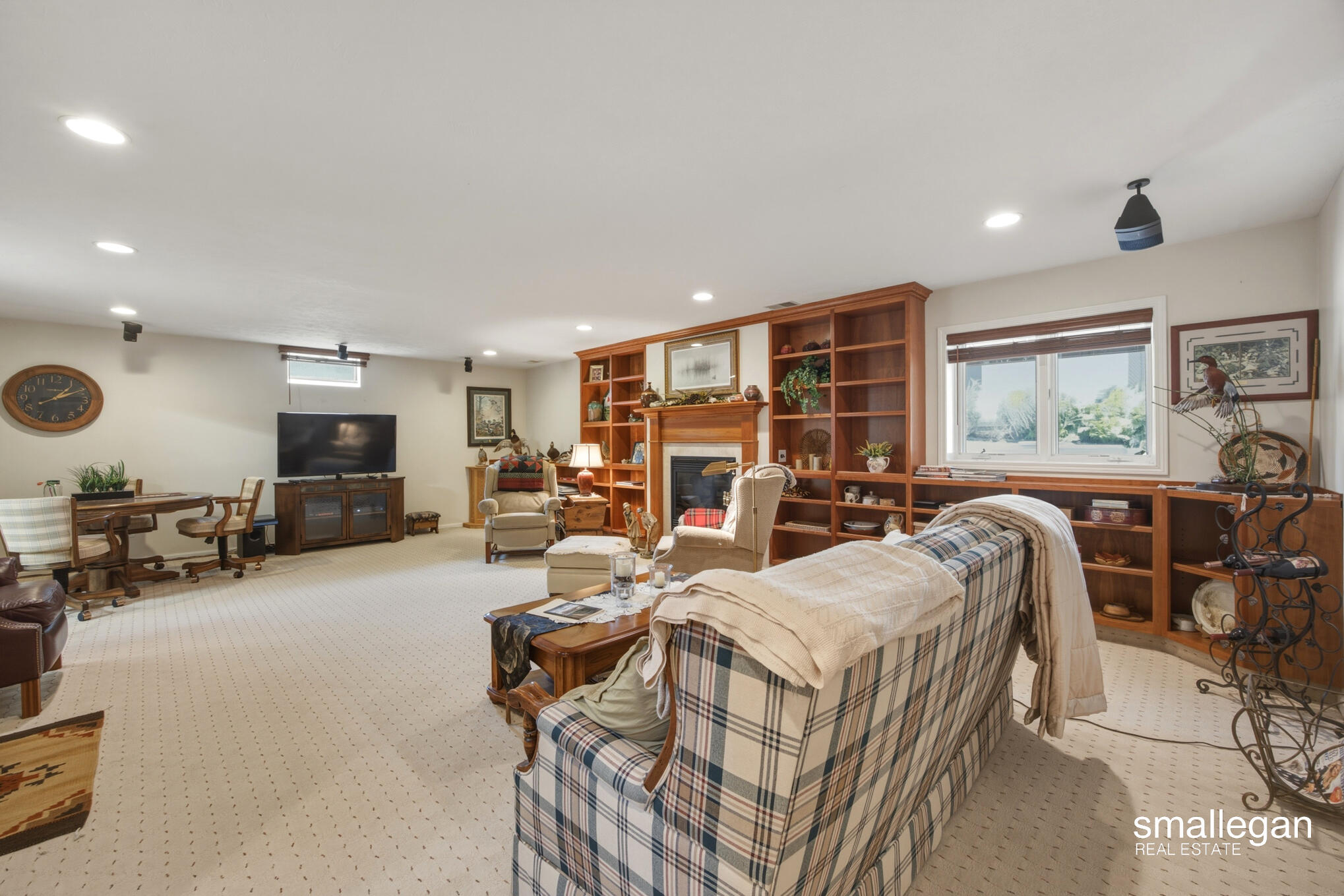 1017 Sunset Hills Court NW Grand Rapids MI 49534