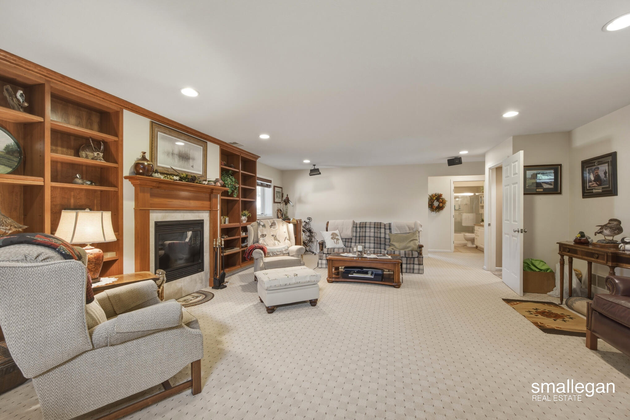 1017 Sunset Hills Court NW Grand Rapids MI 49534