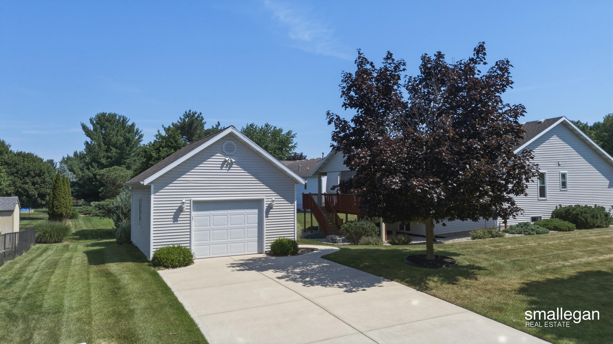 1017 Sunset Hills Court NW Grand Rapids MI 49534