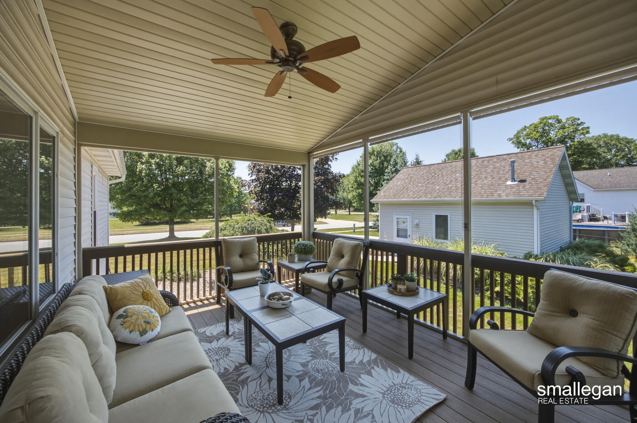 1017 Sunset Hills Court NW Grand Rapids MI 49534