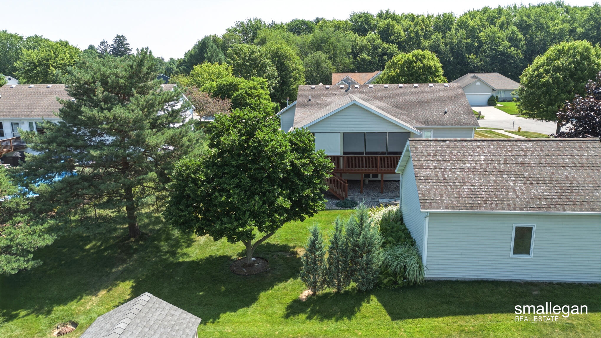 1017 Sunset Hills Court NW Grand Rapids MI 49534