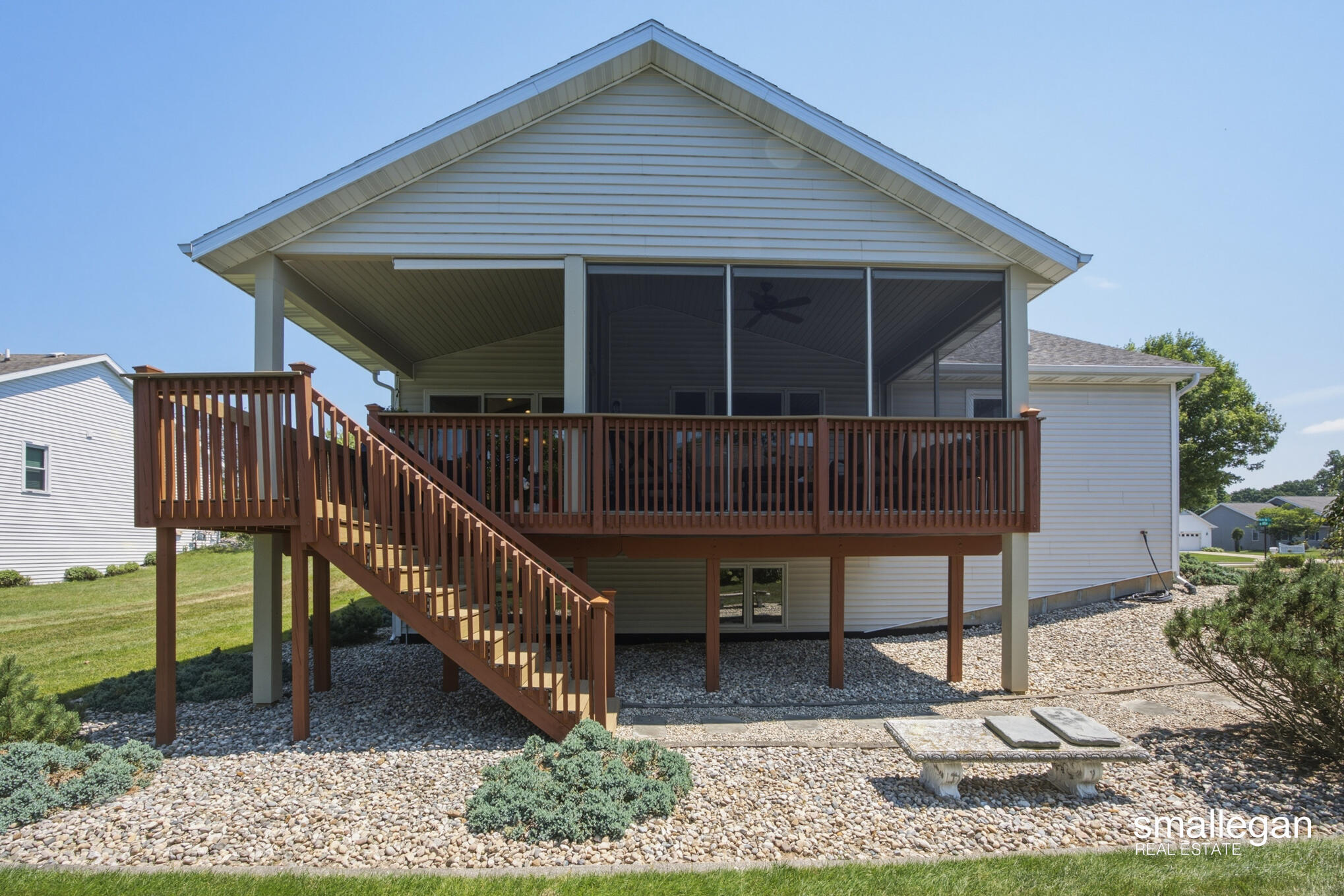 1017 Sunset Hills Court NW Grand Rapids MI 49534