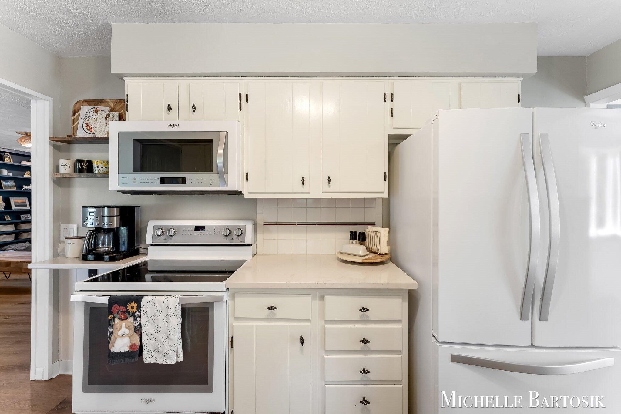 3990 Grand River Drive NE Grand Rapids MI 49525
