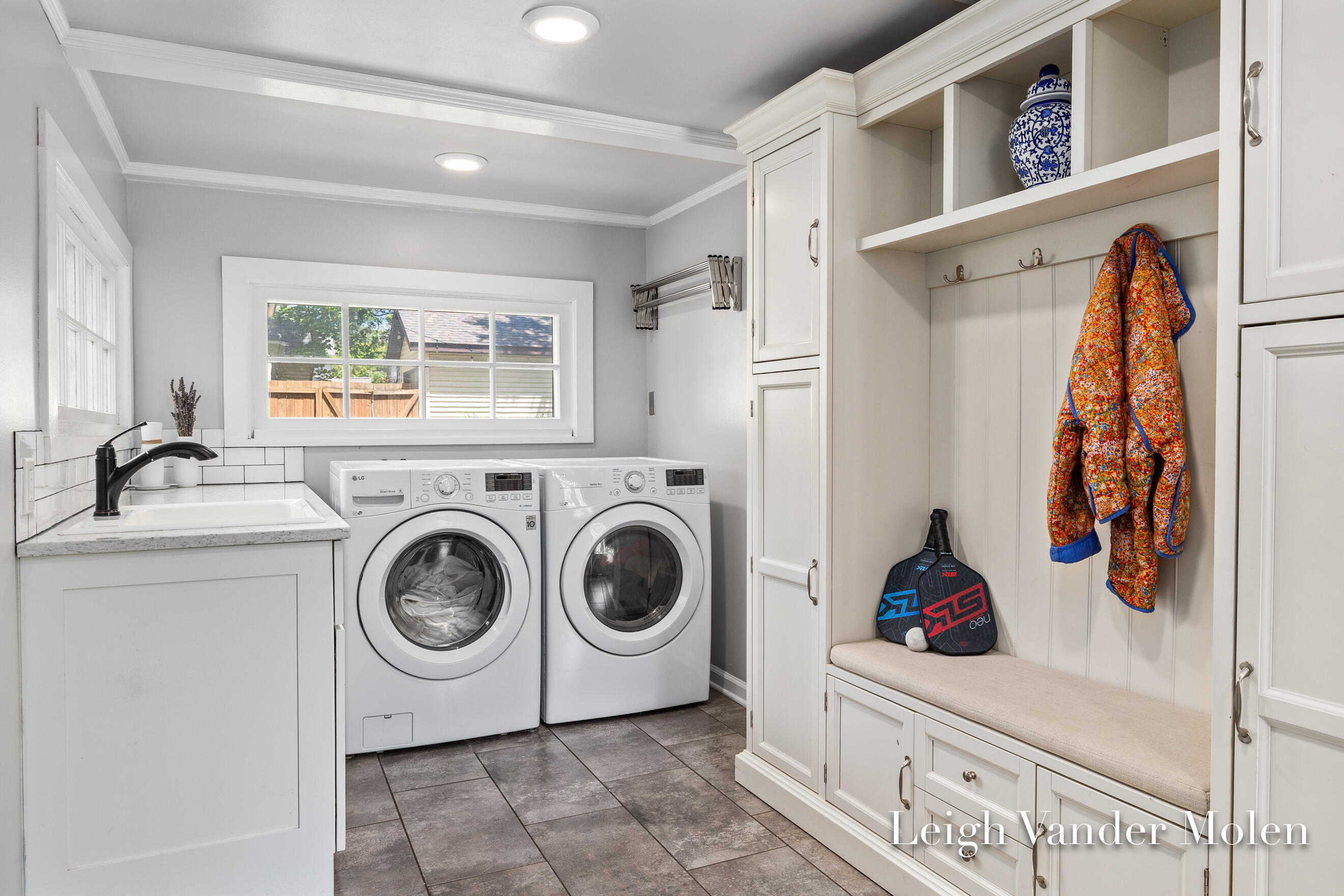 964 Lakeside Drive SE East Grand Rapids MI 49506