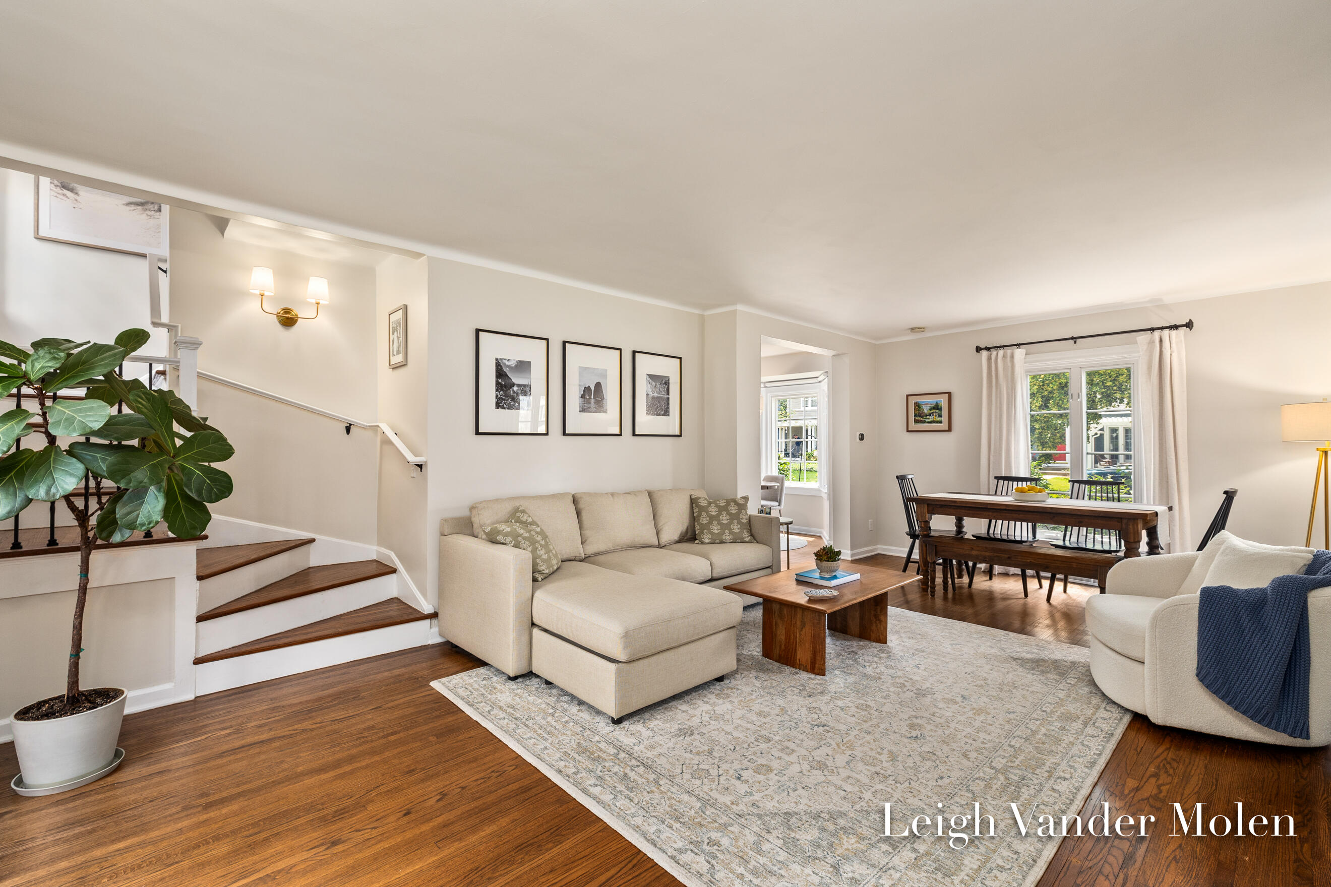 964 Lakeside Drive SE East Grand Rapids MI 49506