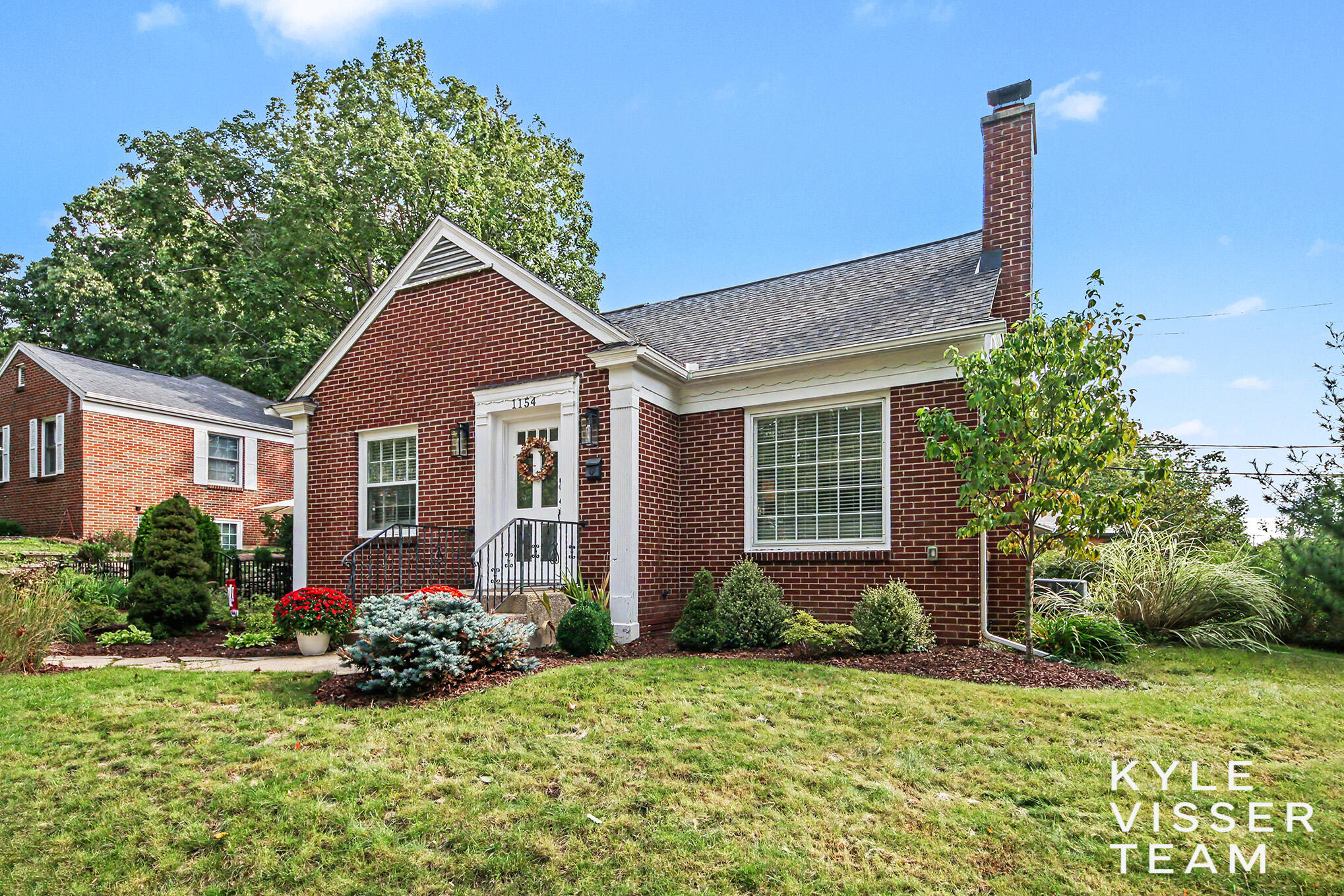 1154 Cadillac Drive SE Grand Rapids MI 49506