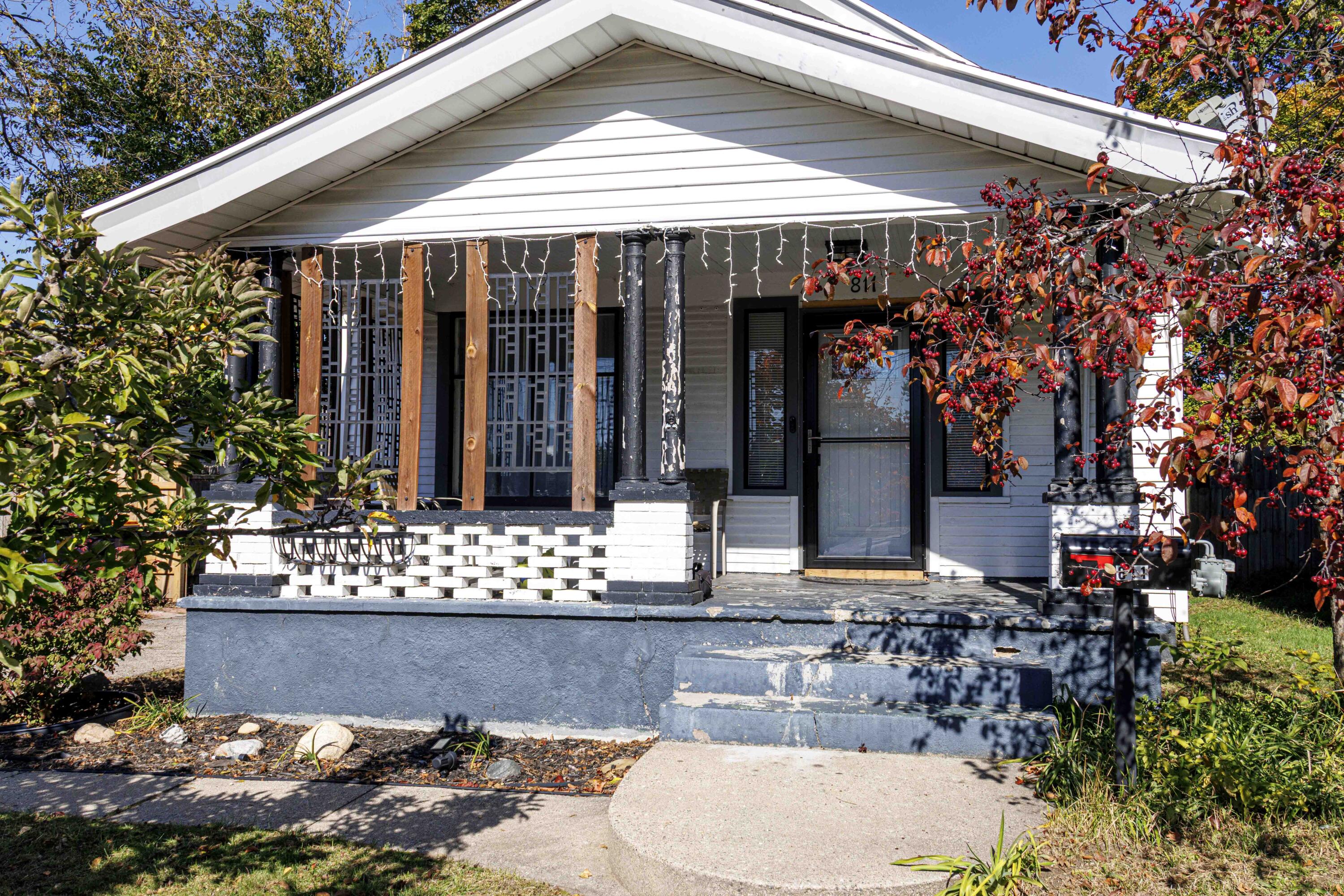 811 Ardmore Street SE Grand Rapids MI 49507