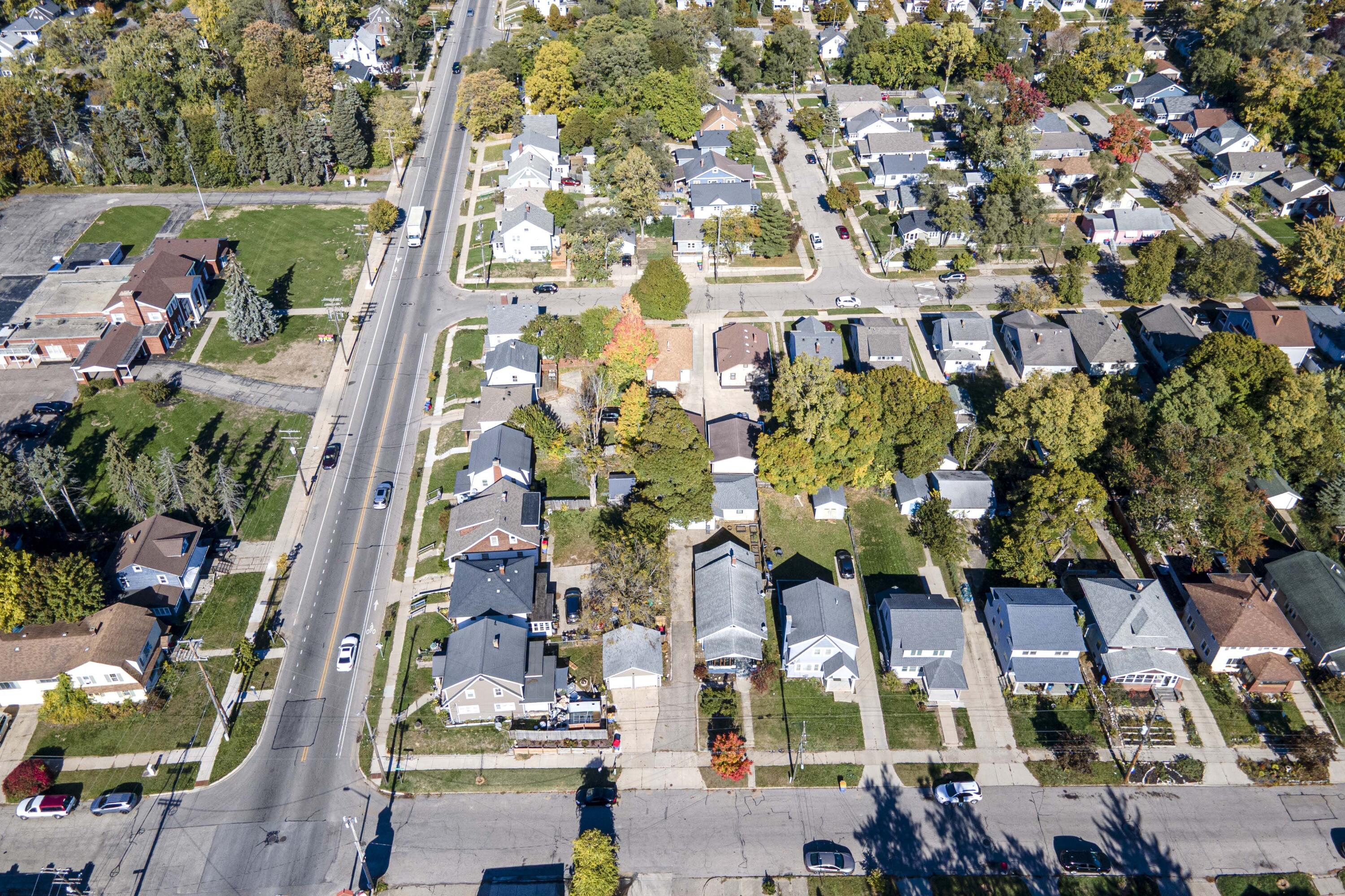 811 Ardmore Street SE Grand Rapids MI 49507