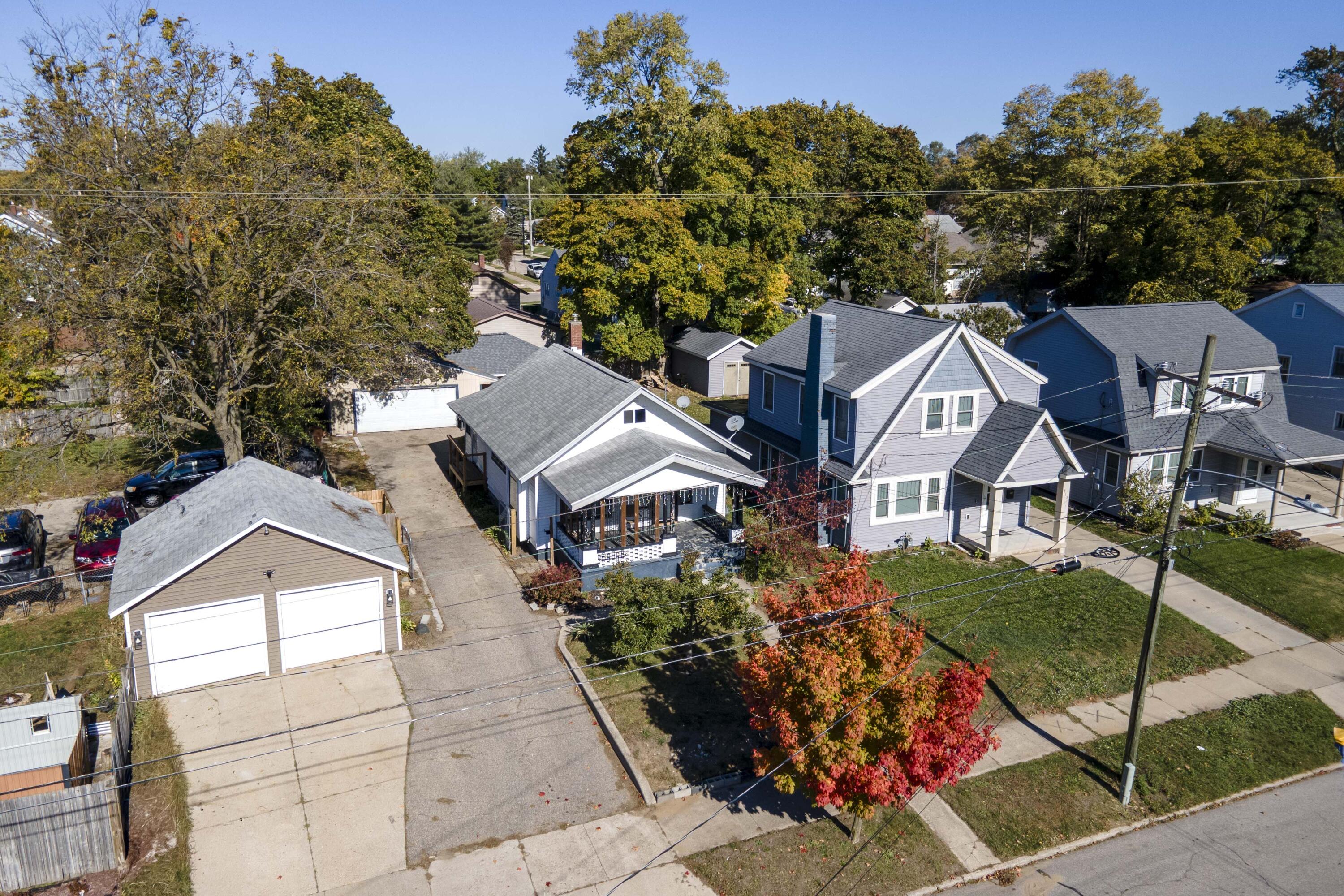 811 Ardmore Street SE Grand Rapids MI 49507