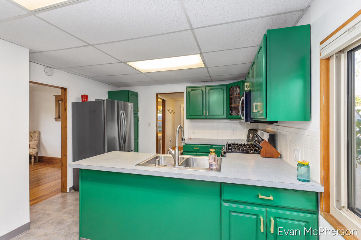 759 Eastern Avenue NE Grand Rapids MI 49503