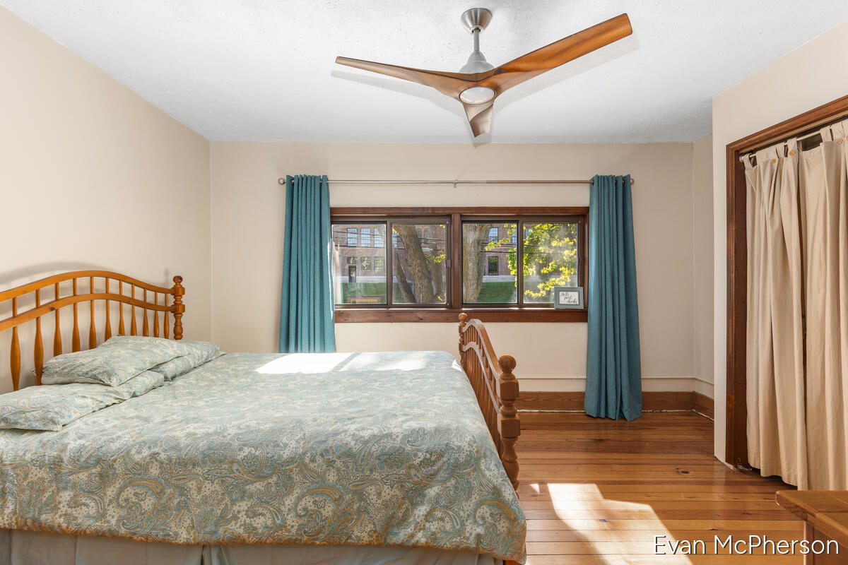 759 Eastern Avenue NE Grand Rapids MI 49503