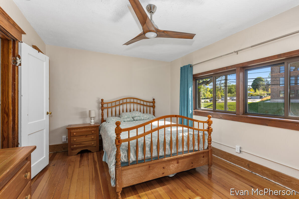 759 Eastern Avenue NE Grand Rapids MI 49503