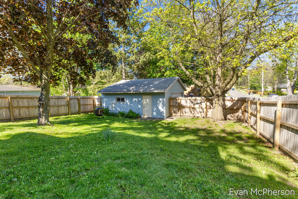 759 Eastern Avenue NE Grand Rapids MI 49503
