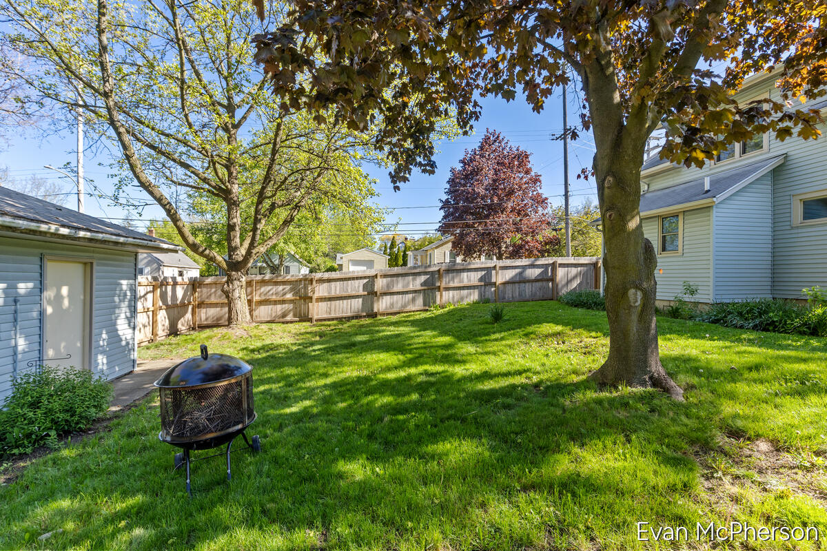 759 Eastern Avenue NE Grand Rapids MI 49503