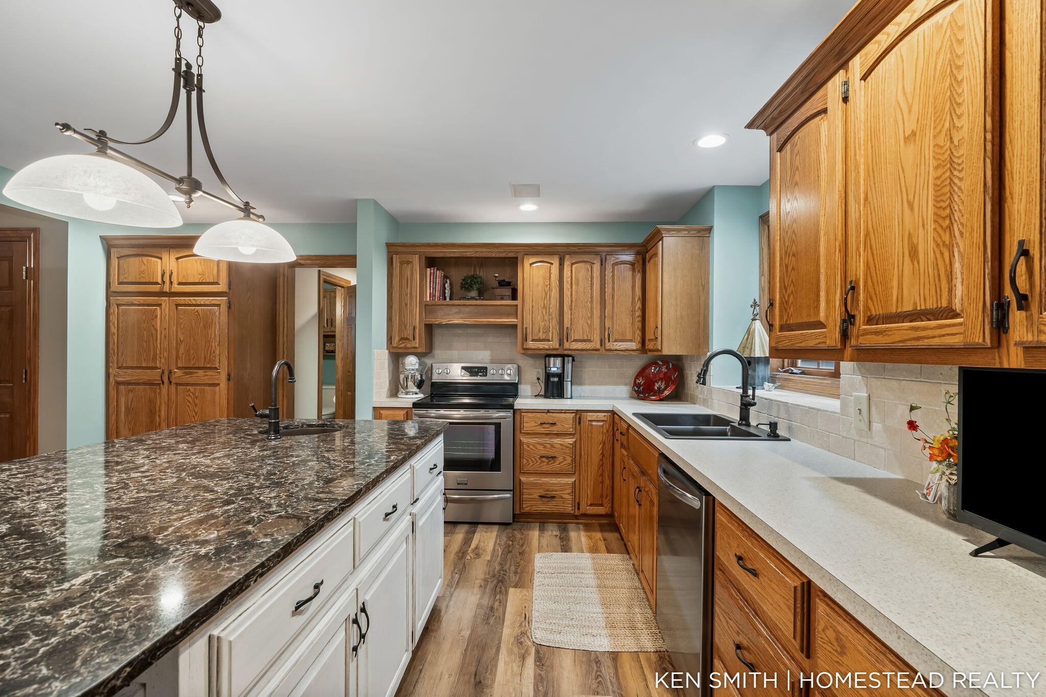 1876 Columbus Street Holland MI 49424