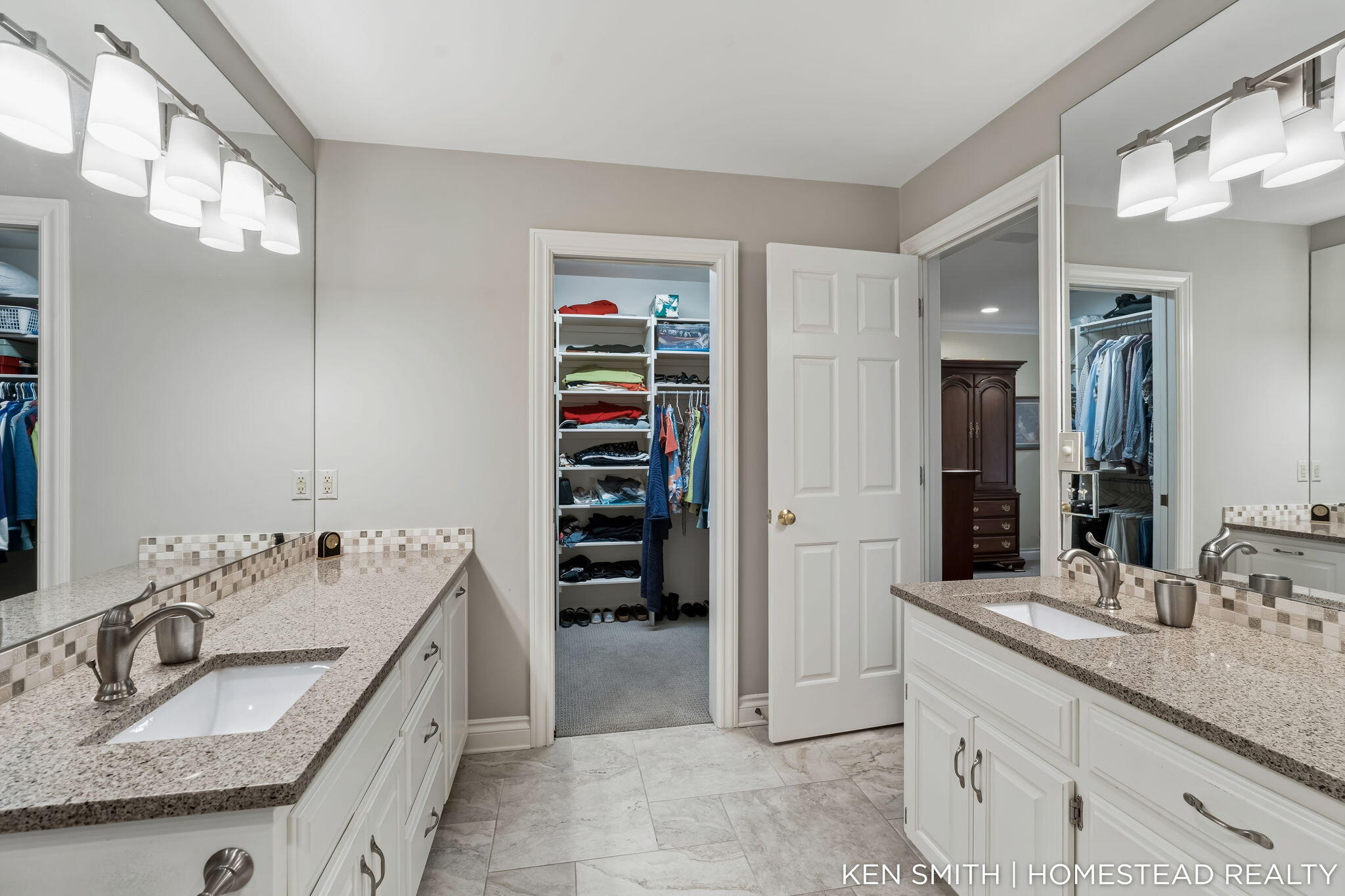 1876 Columbus Street Holland MI 49424