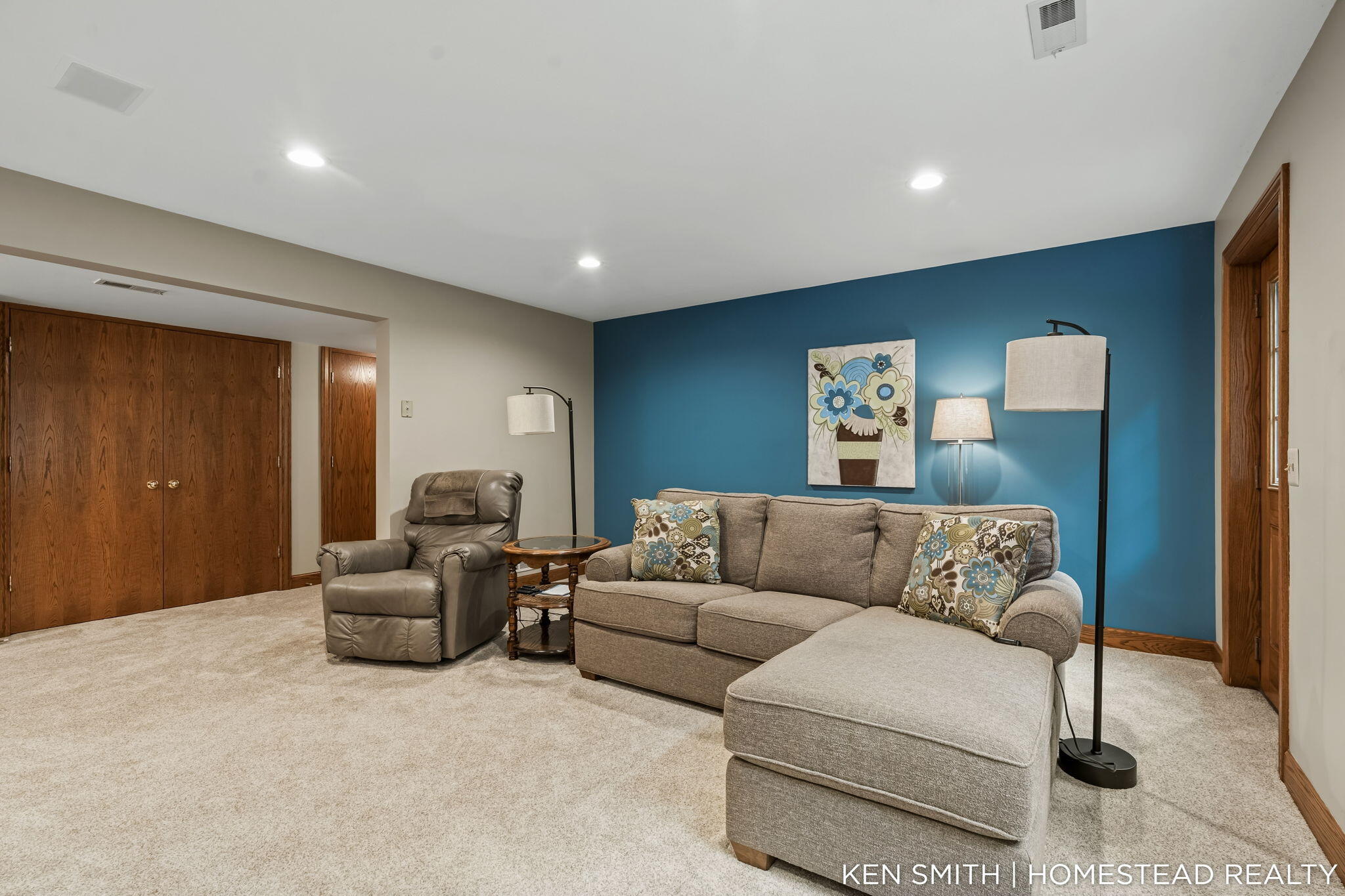 1876 Columbus Street Holland MI 49424